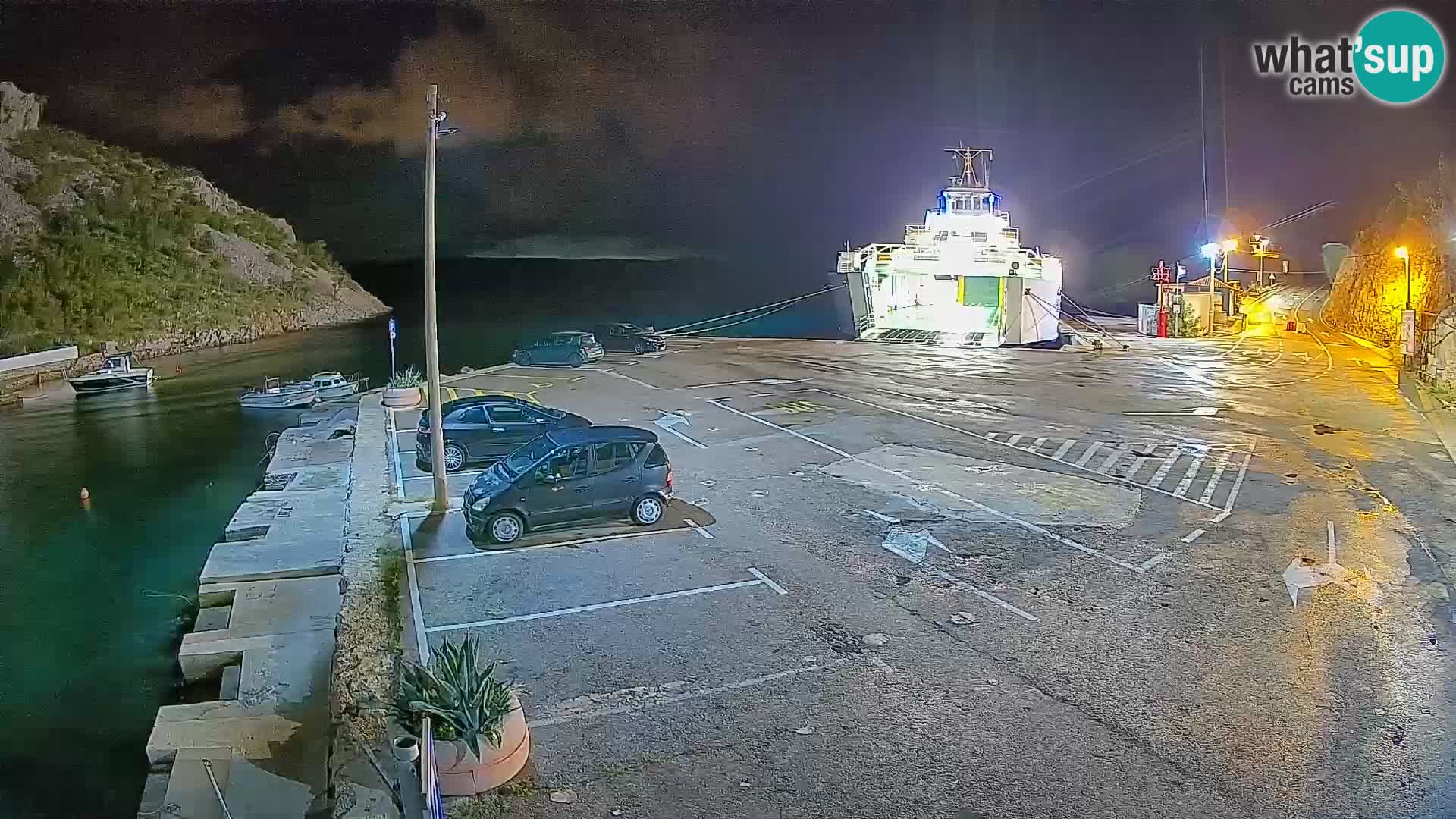 Webcam Prizna ferry port to Pag island