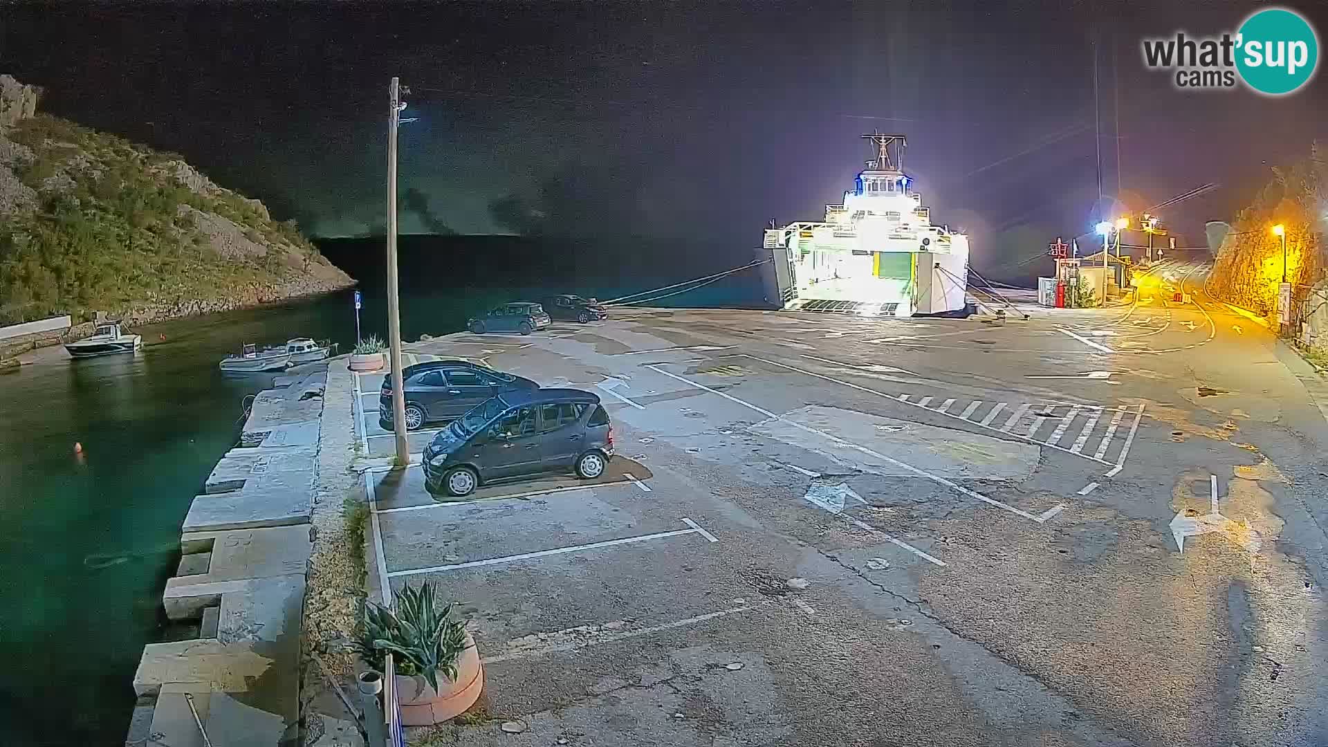 Webcam Prizna ferry port to Pag island