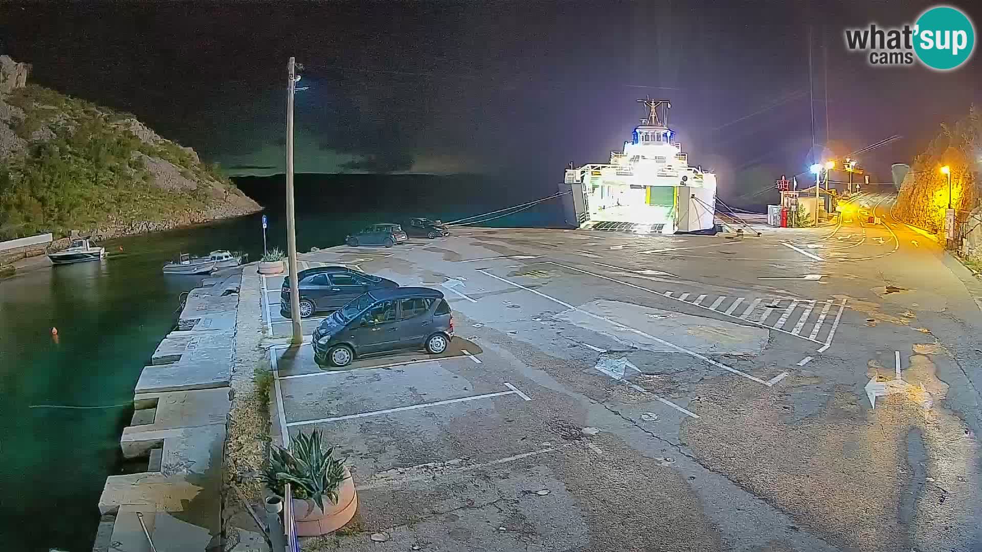 Webcam Prizna ferry port to Pag island