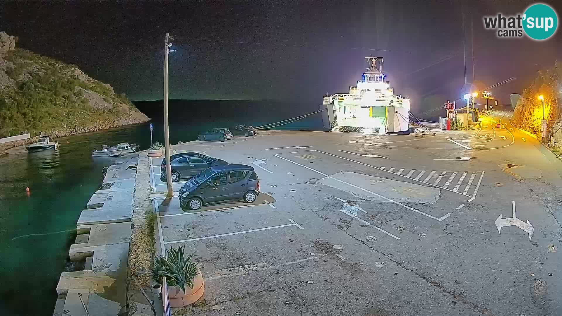 Webcam Prizna ferry port to Pag island