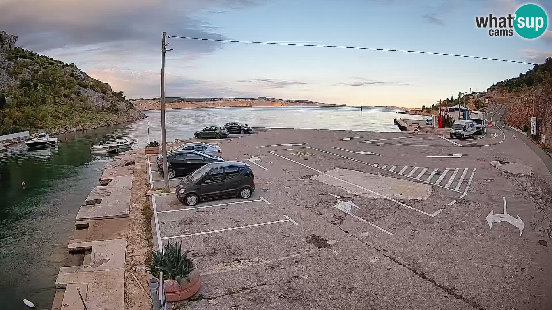Webcam port de ferry de Prizna – vers l’île de Pag