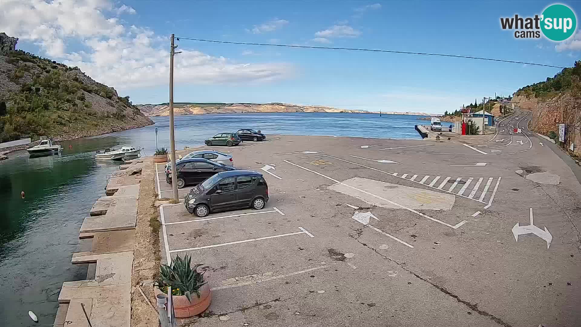 Webcam Prizna ferry port to Pag island