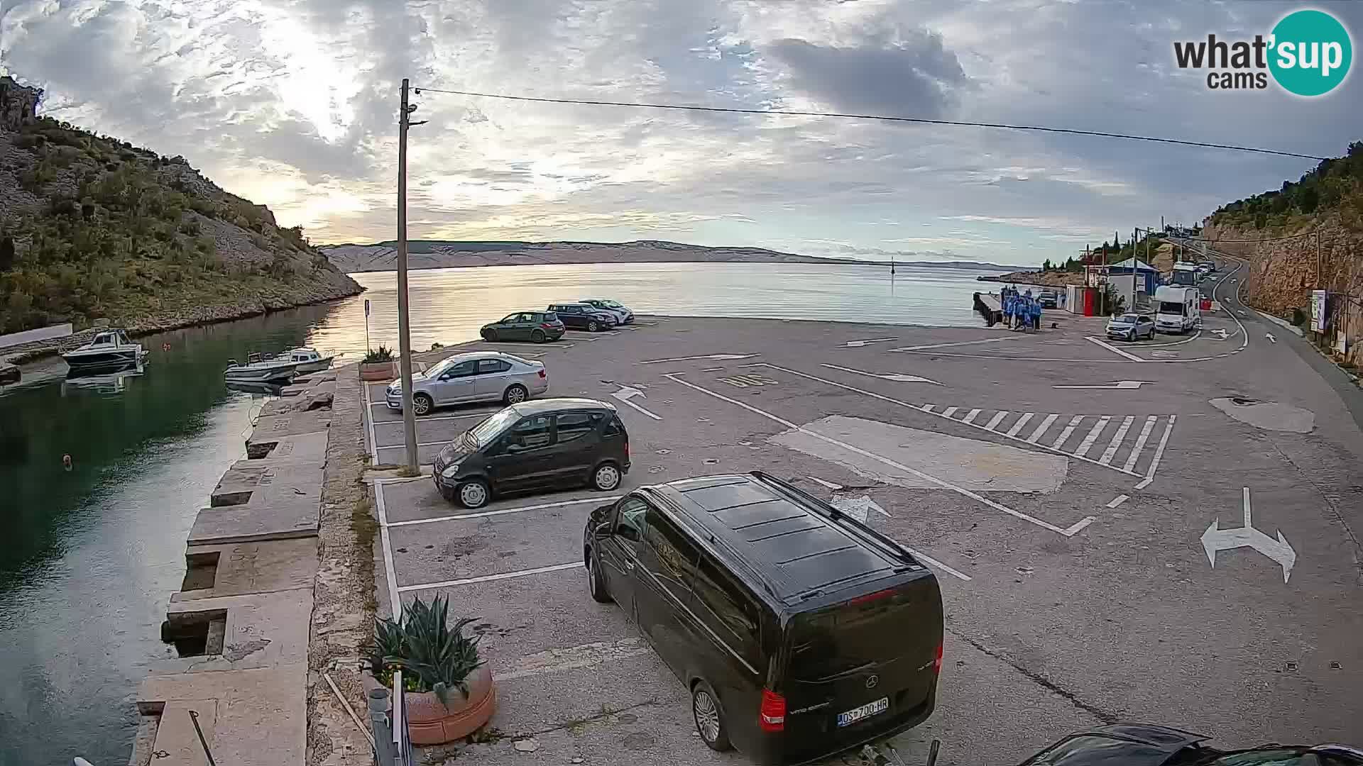 Webcam Prizna ferry port to Pag island