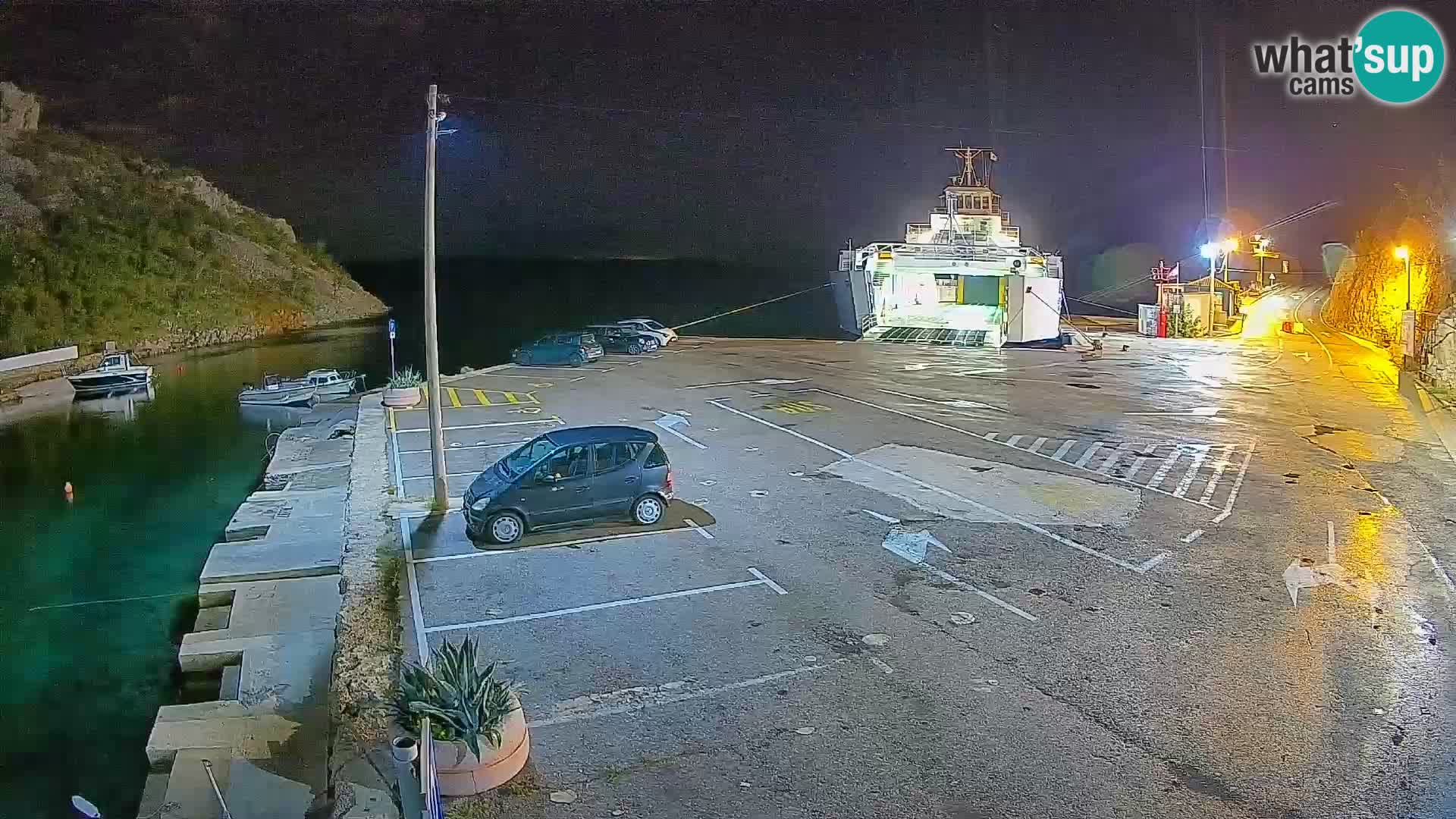 Webcam Prizna ferry port to Pag island