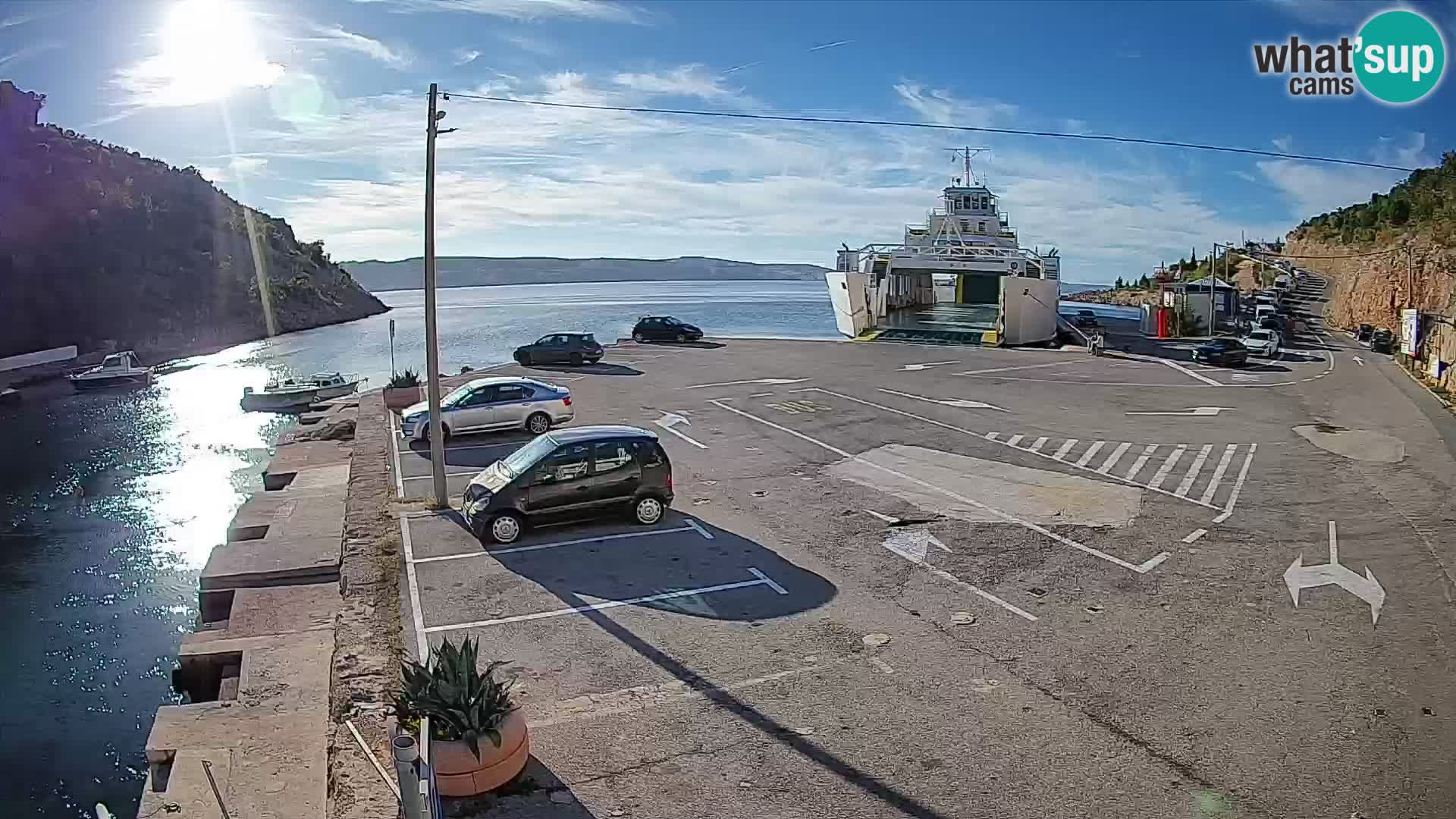 Webcam Prizna ferry port to Pag island