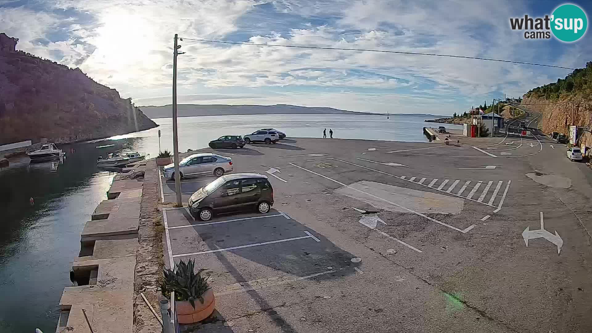 Webcam Prizna ferry port to Pag island