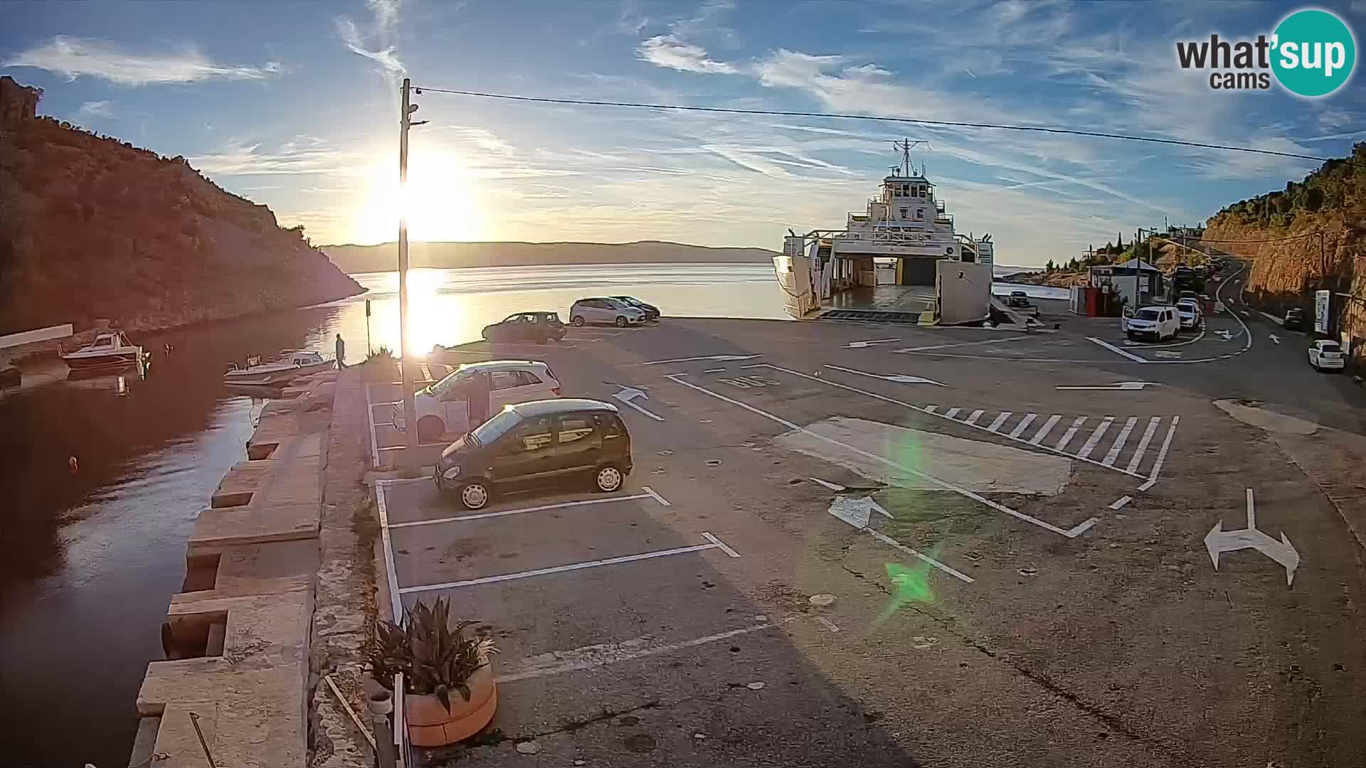 Webcam Prizna ferry port to Pag island