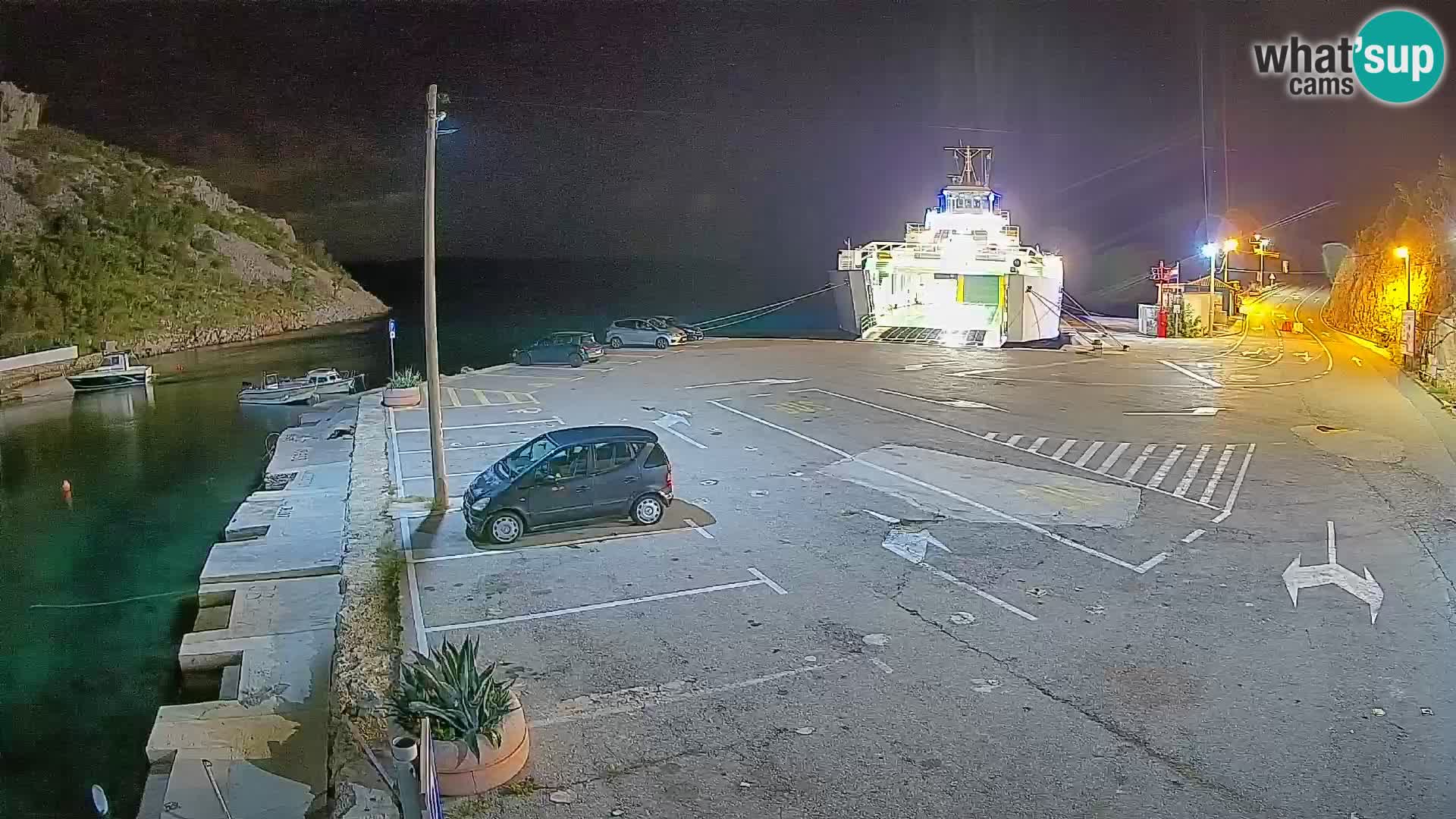 Webcam Prizna ferry port to Pag island