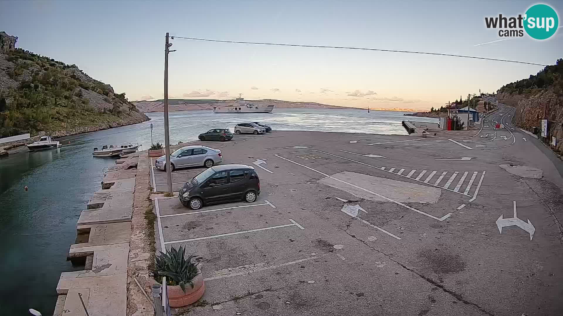 Webcam Fährhafen Prizna – zur Insel Pag