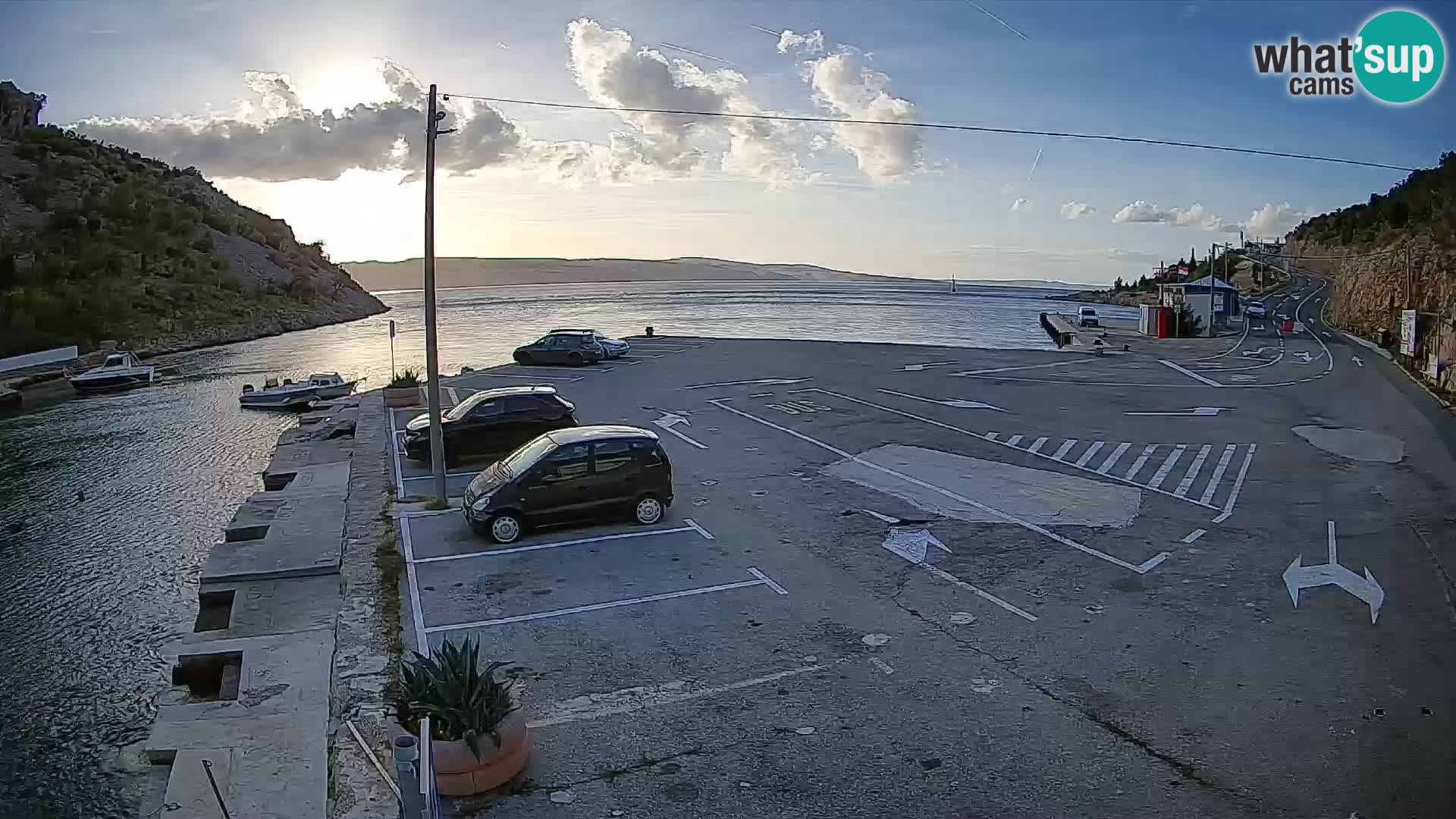 Webcam port de ferry de Prizna – vers l’île de Pag