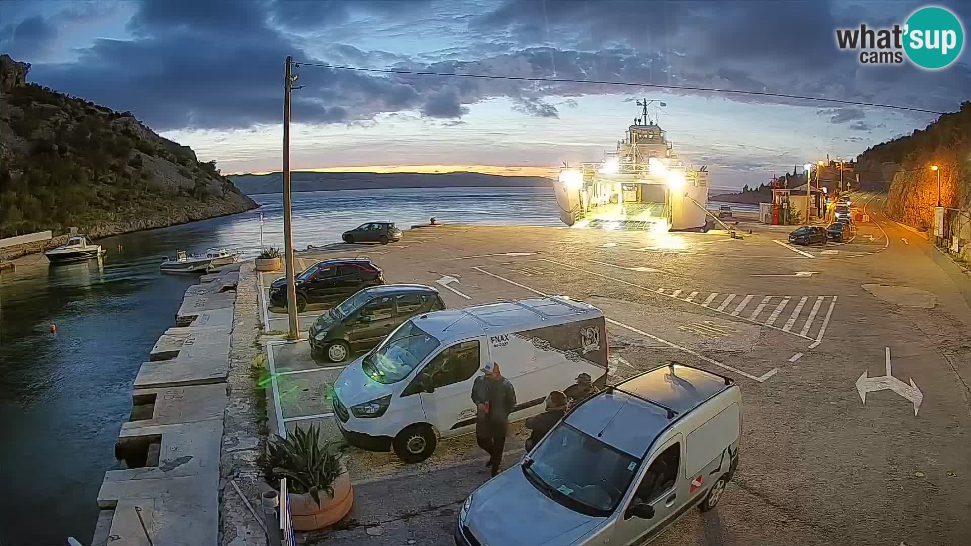 Webcam Fährhafen Prizna – zur Insel Pag