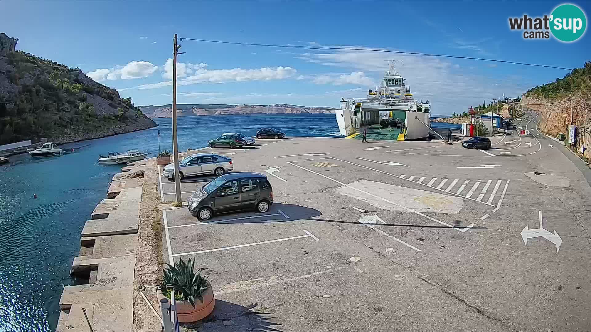 Webcam Prizna ferry port to Pag island