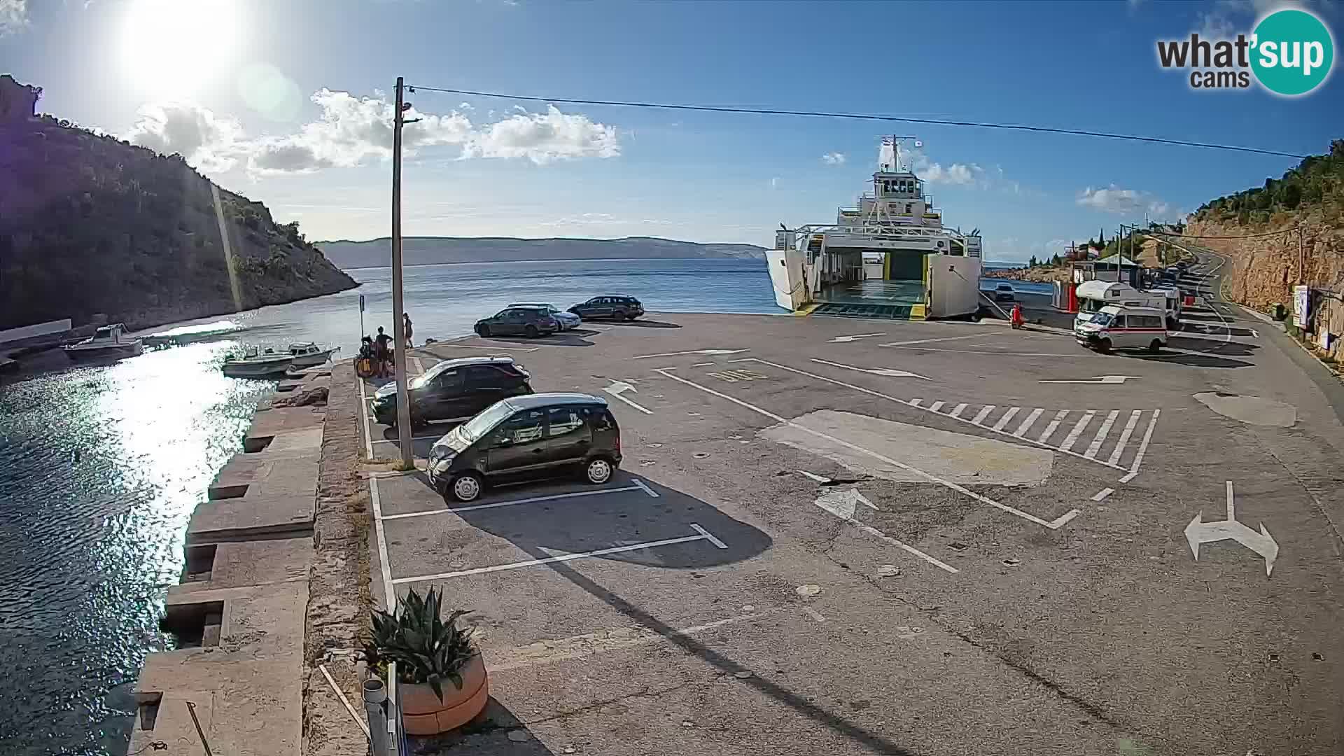 Webcam Prizna ferry port to Pag island
