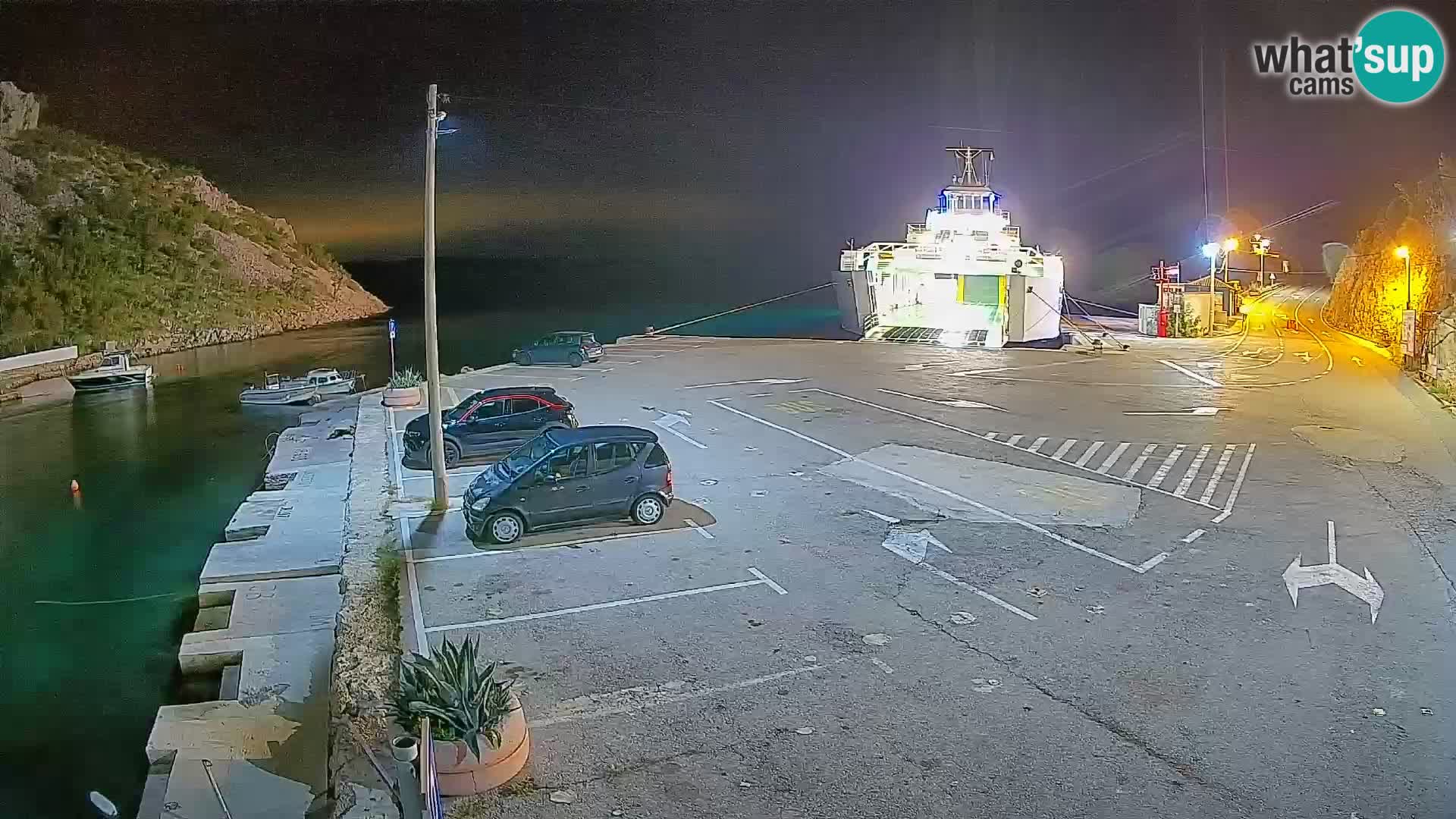 Webcam Prizna ferry port to Pag island