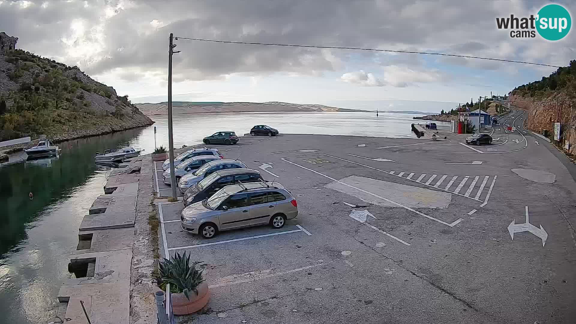 Webcam Prizna ferry port to Pag island