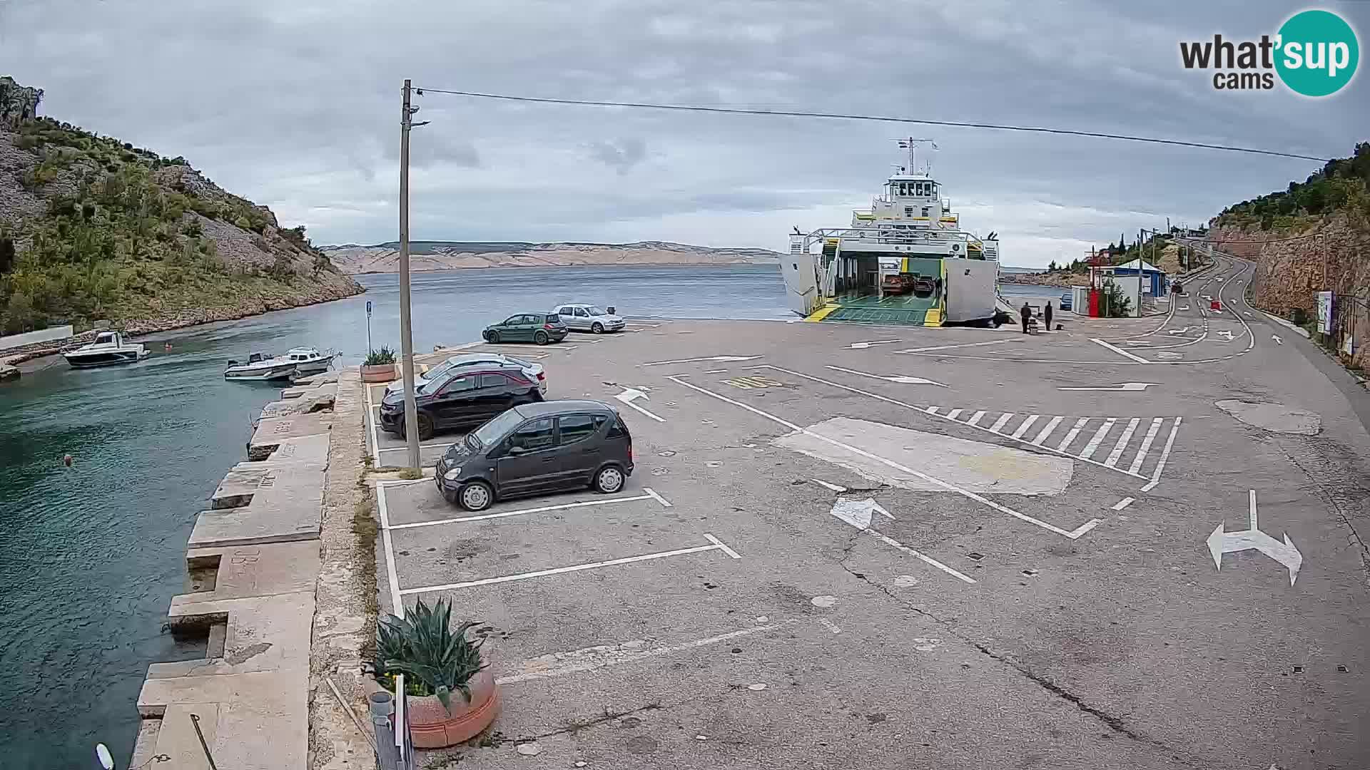 Webcam Prizna ferry port to Pag island