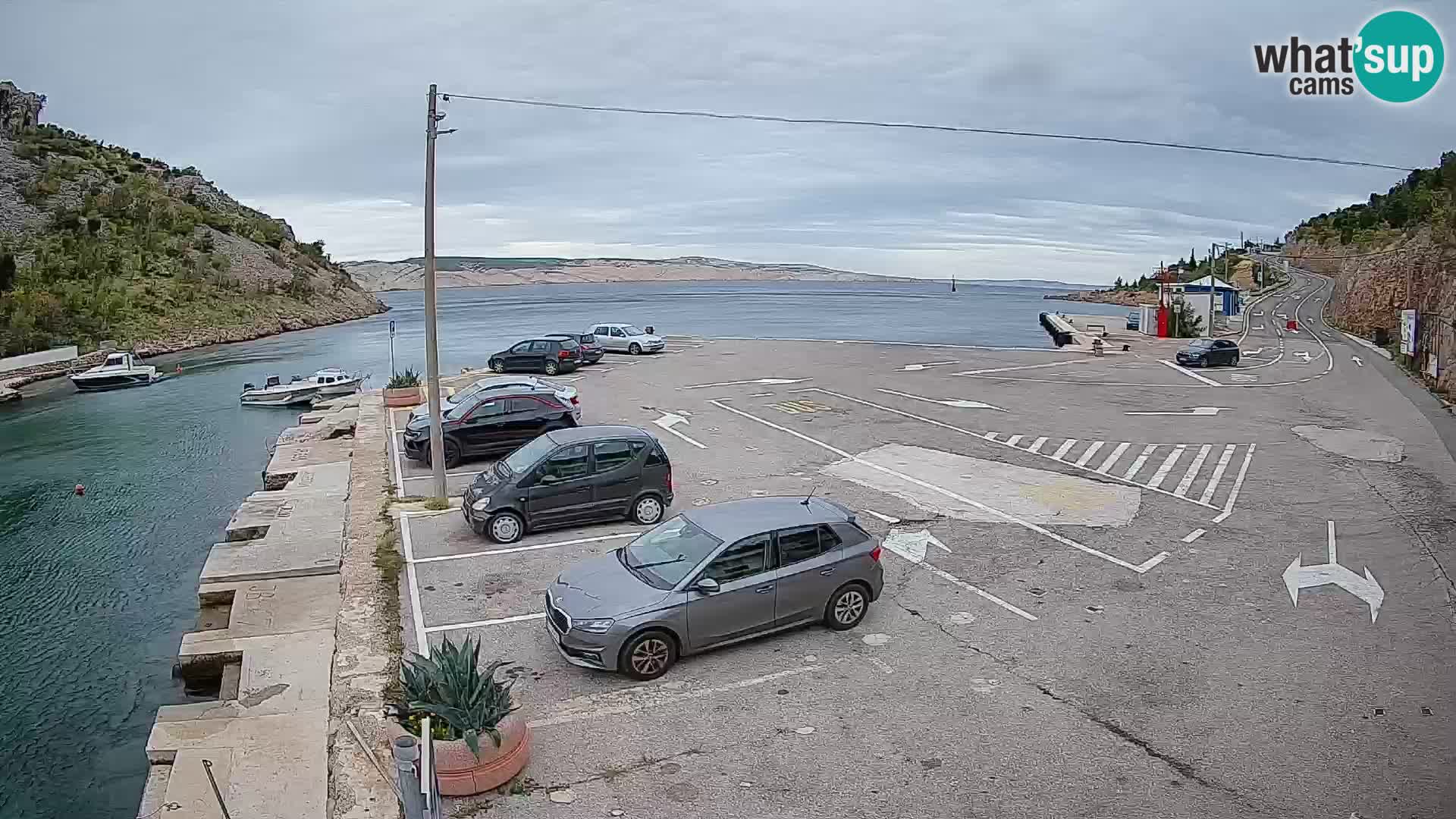 Webcam Prizna ferry port to Pag island