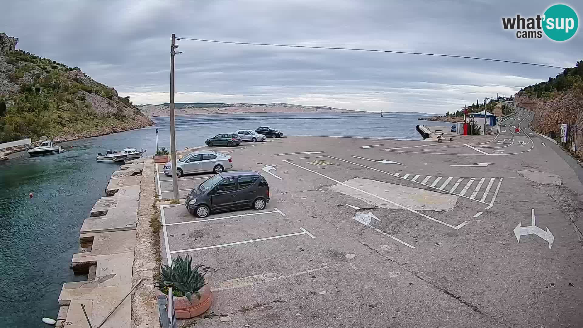 Webcam Prizna ferry port to Pag island