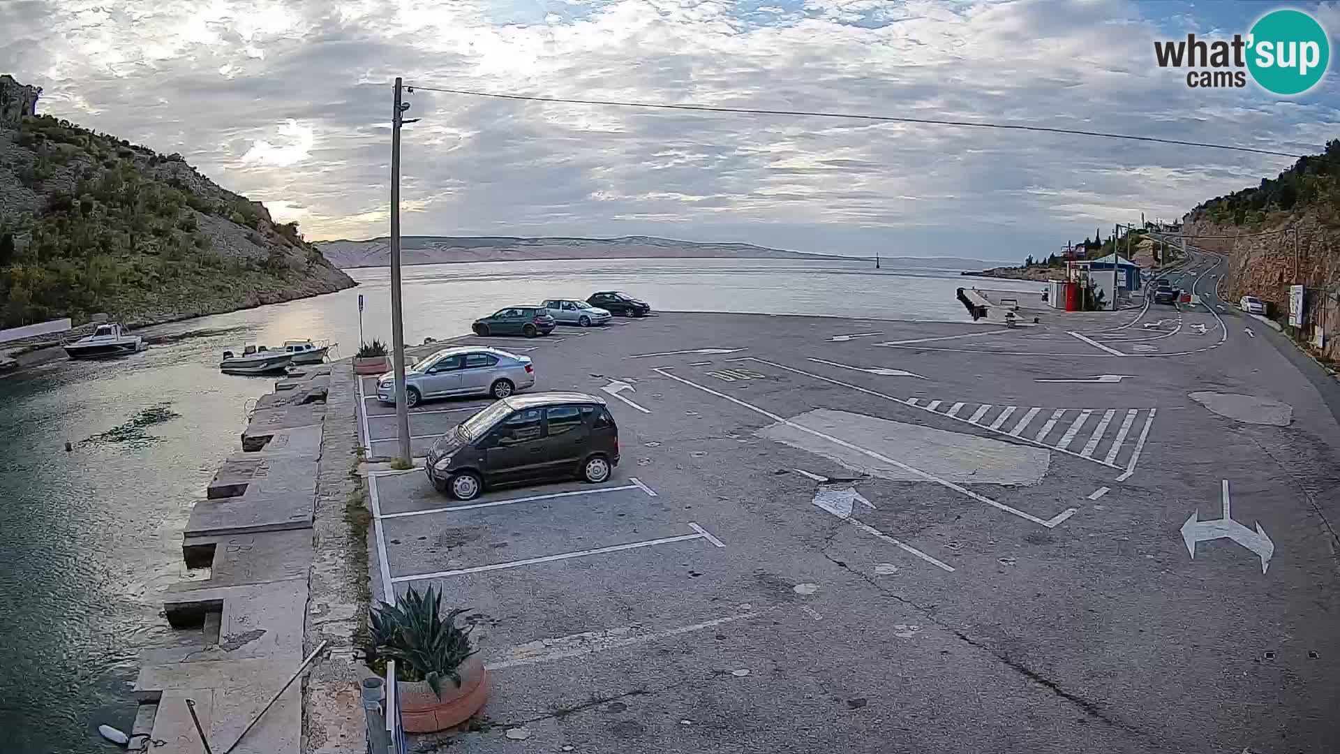 Webcam Prizna ferry port to Pag island