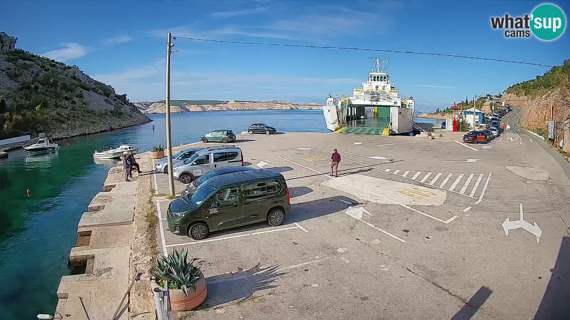 Webcam Prizna ferry port to Pag island