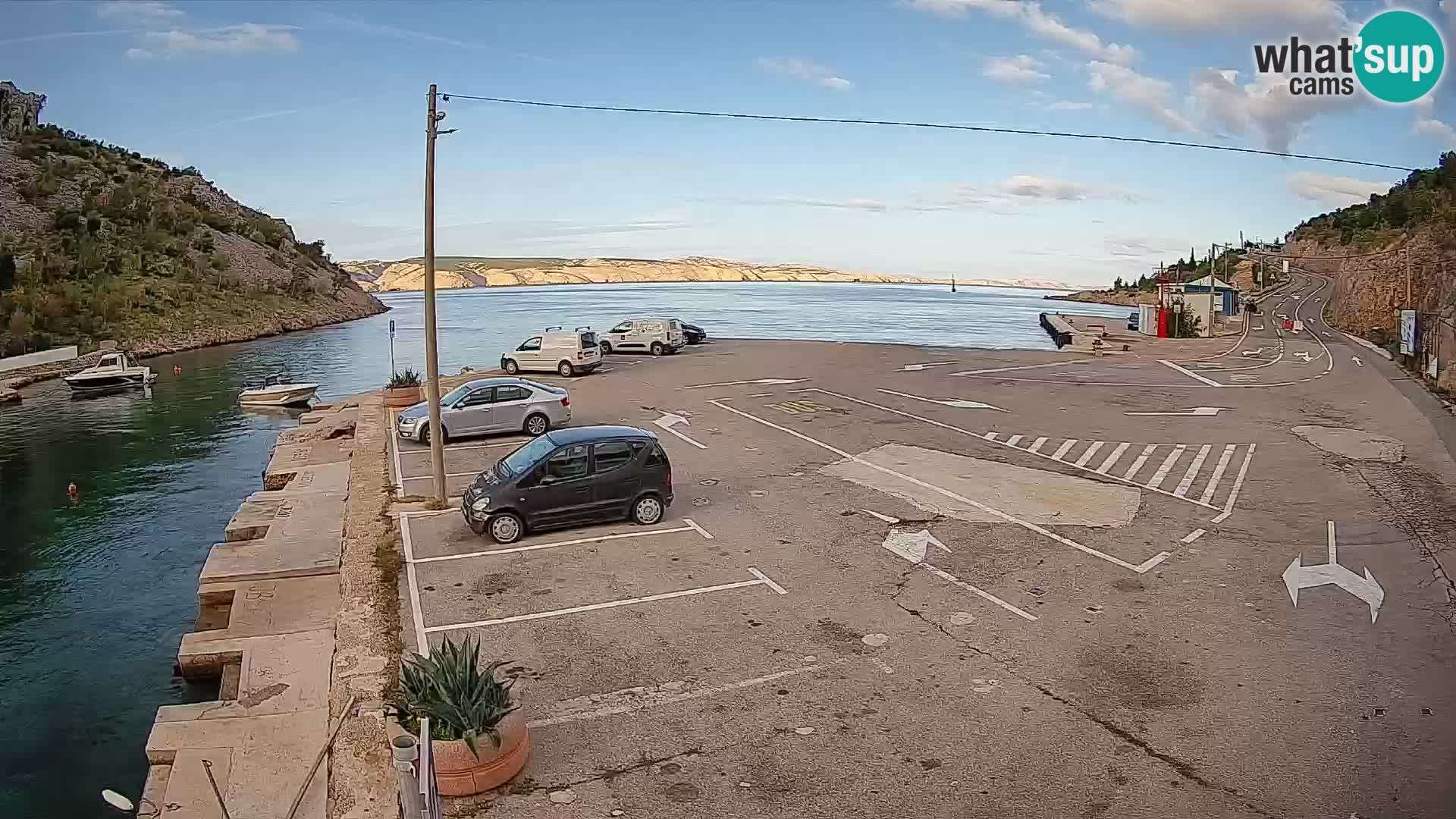 Webcam Prizna ferry port to Pag island