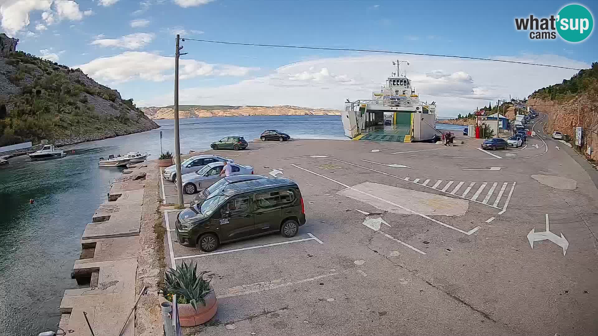 Webcam Prizna ferry port to Pag island