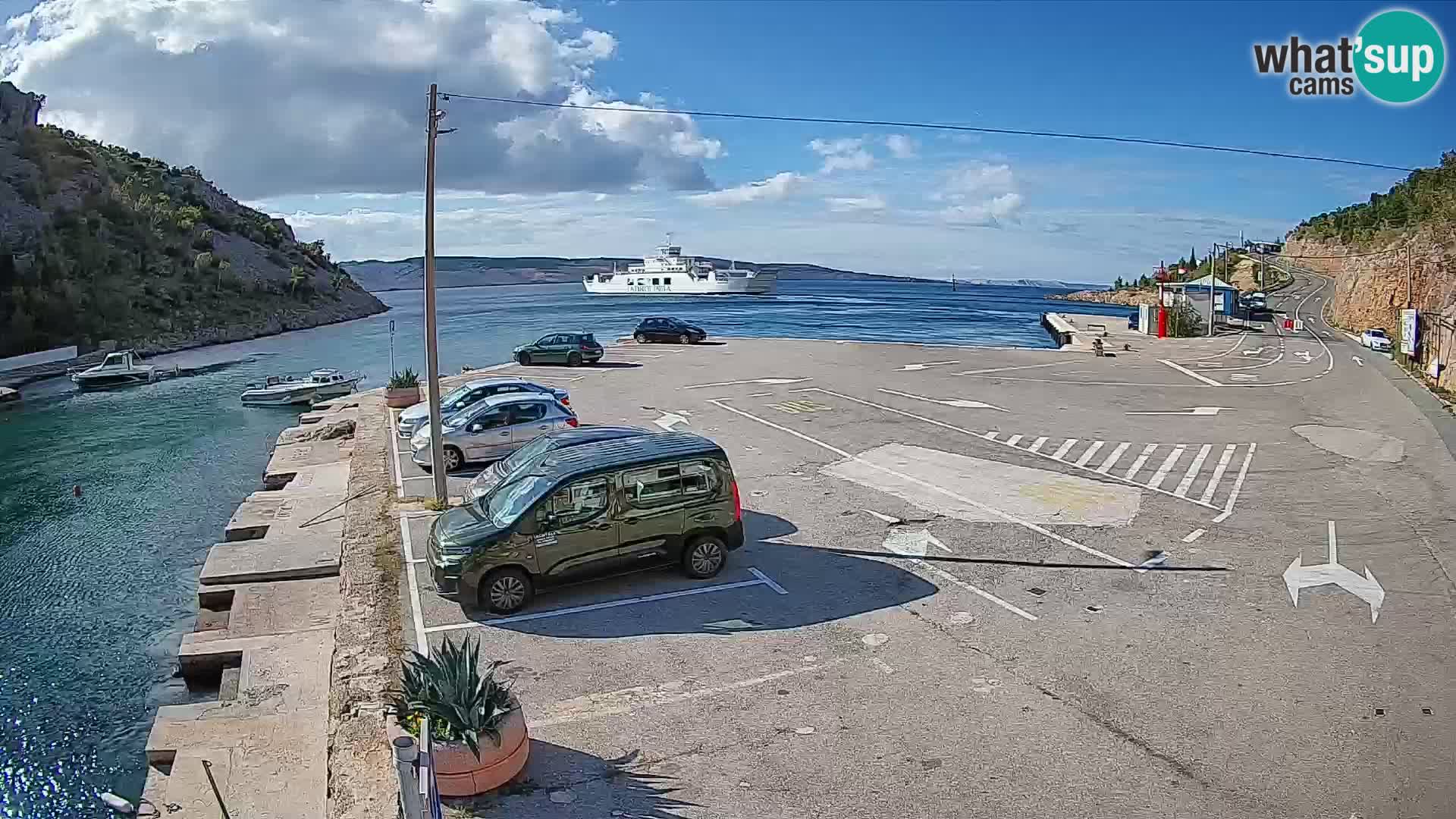 Webcam Prizna ferry port to Pag island