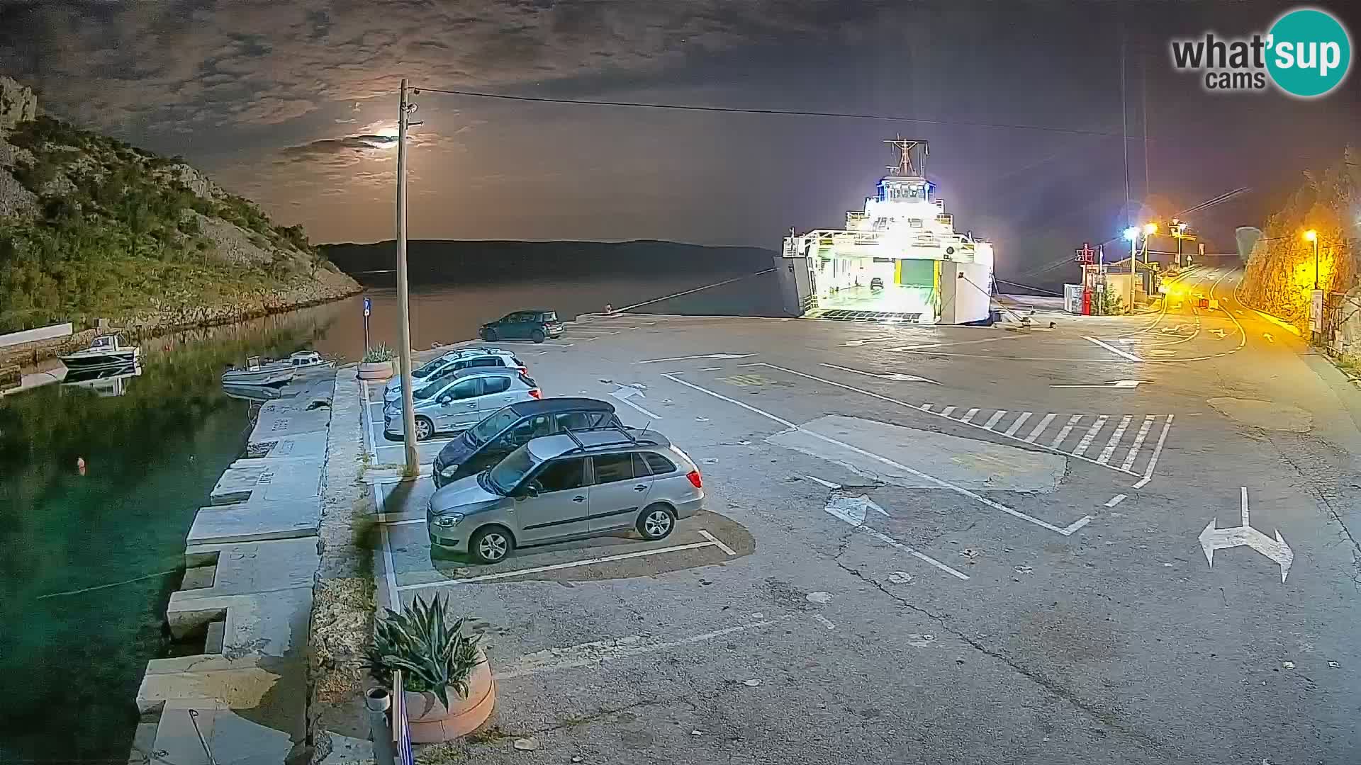Webcam Prizna ferry port to Pag island