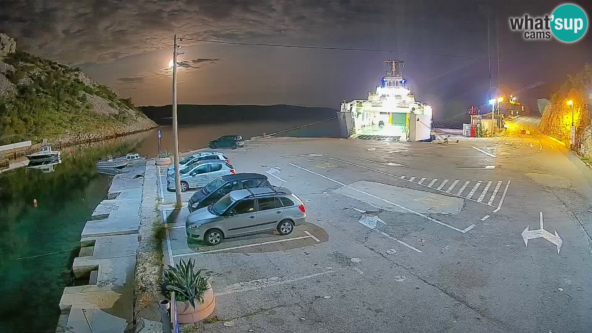 Webcam Prizna ferry port to Pag island