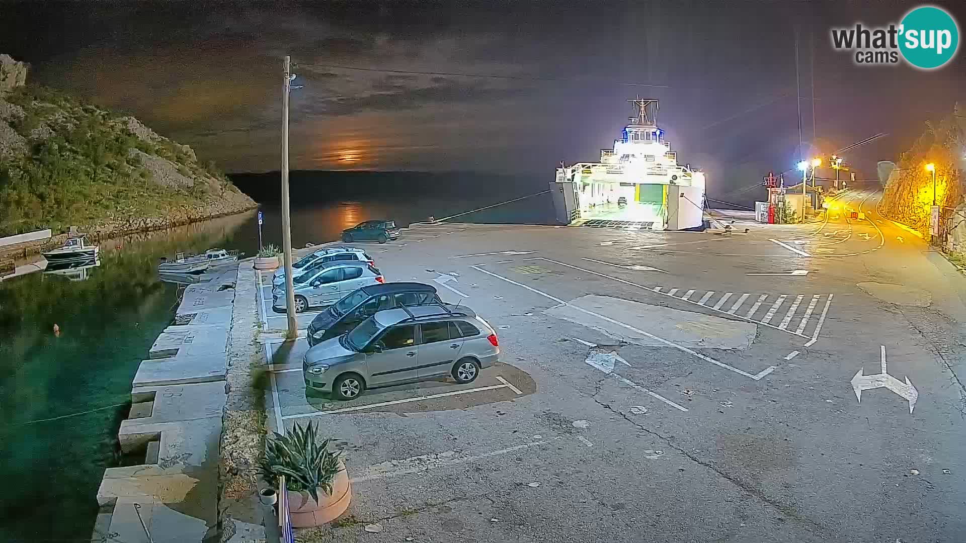 Webcam Prizna ferry port to Pag island