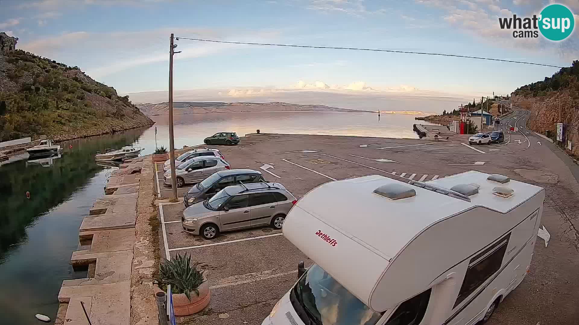 Webcam Fährhafen Prizna – zur Insel Pag