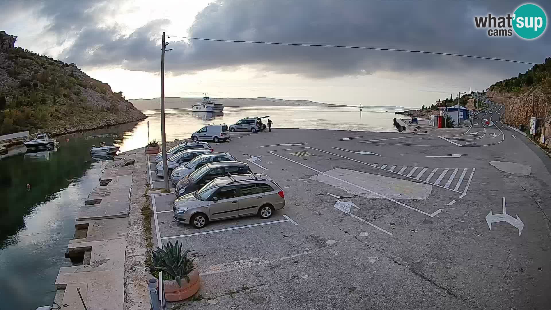 Webcam Prizna ferry port to Pag island