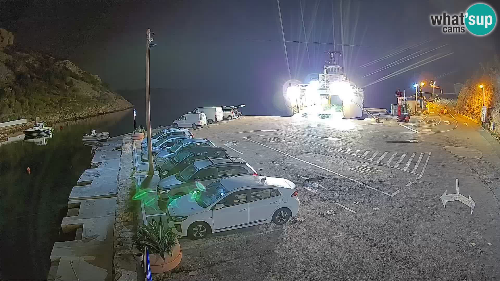 Webcam Prizna ferry port to Pag island