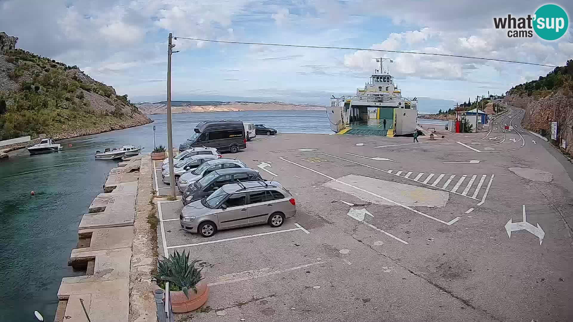 Webcam Prizna ferry port to Pag island