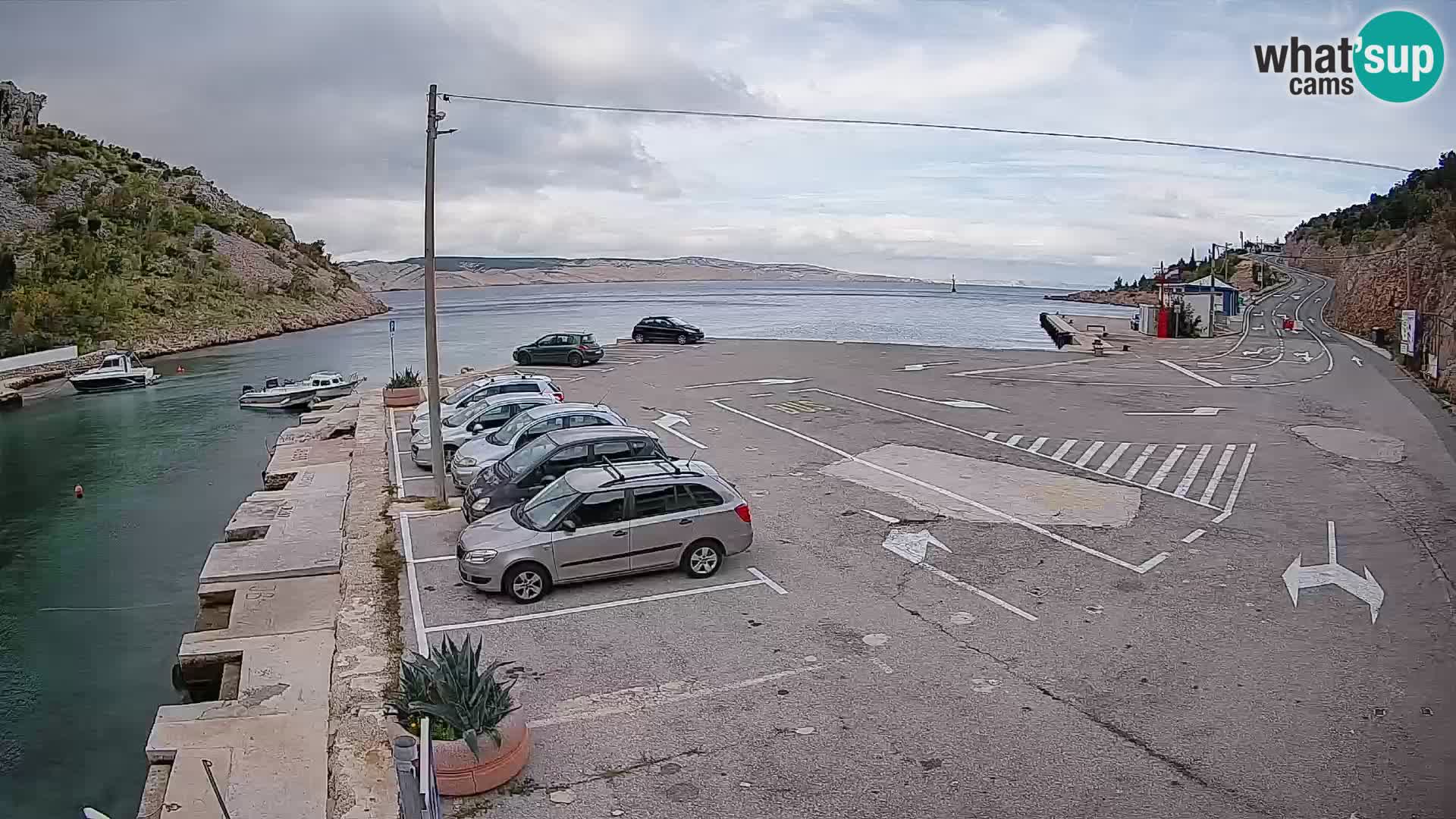 Webcam Prizna ferry port to Pag island