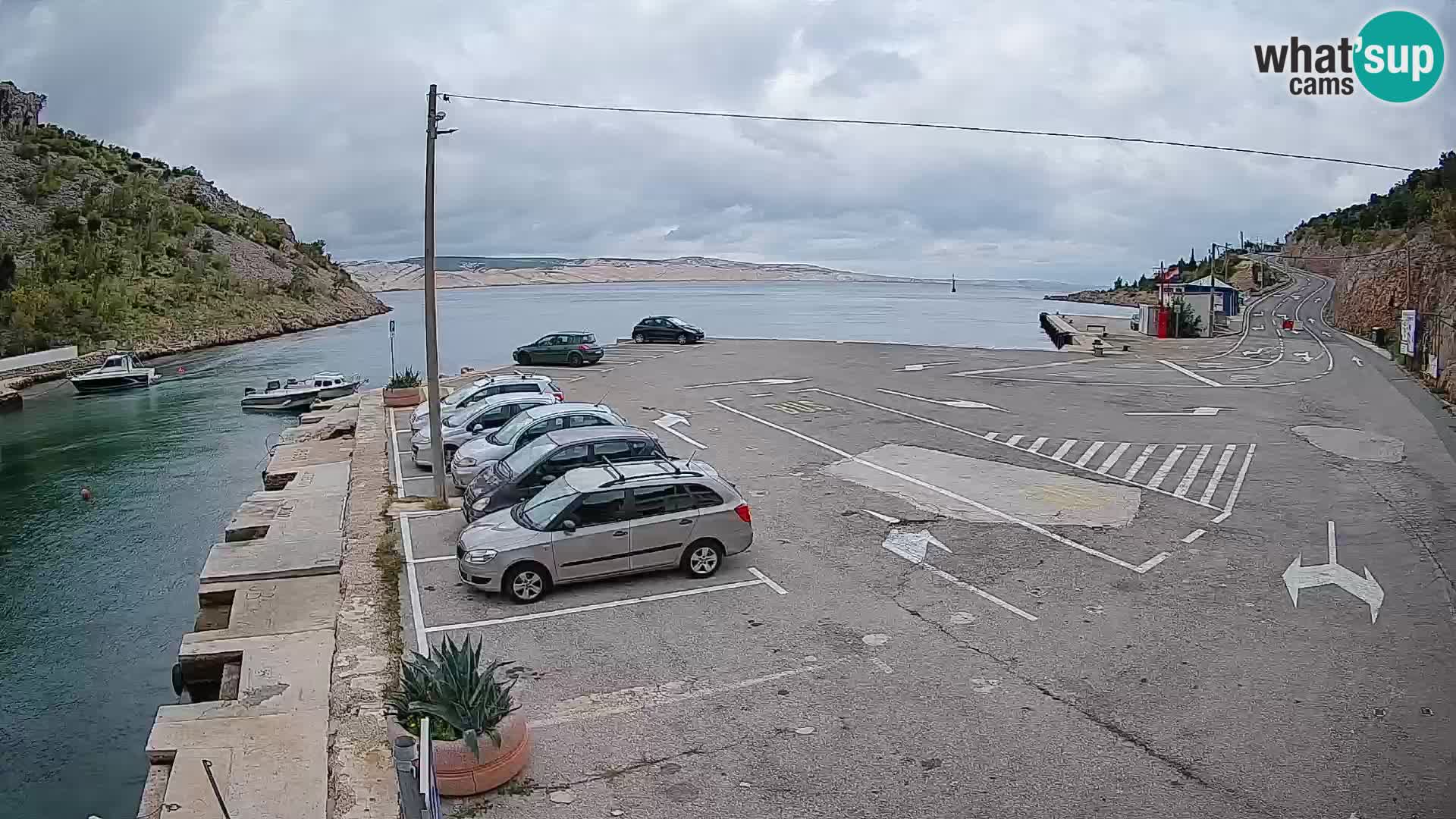 Webcam Prizna ferry port to Pag island
