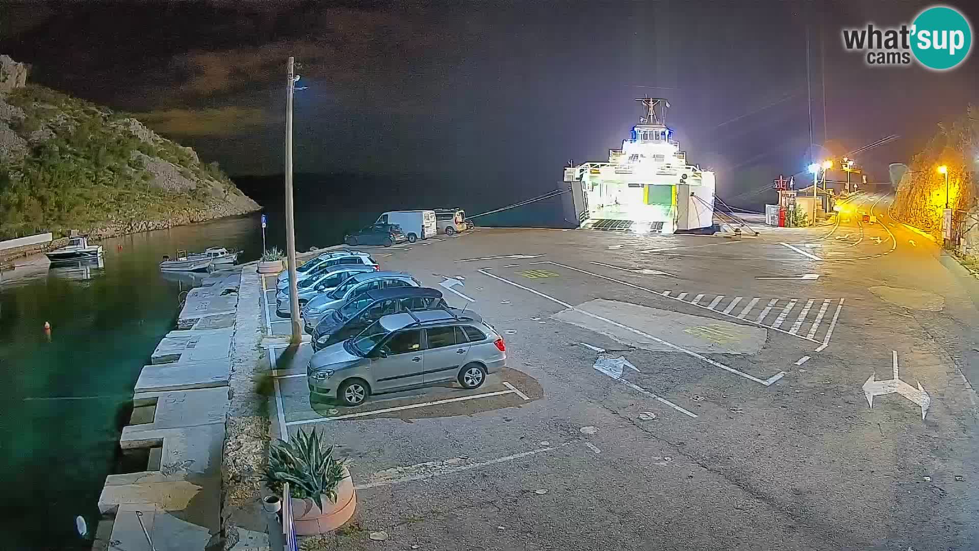 Webcam Prizna ferry port to Pag island