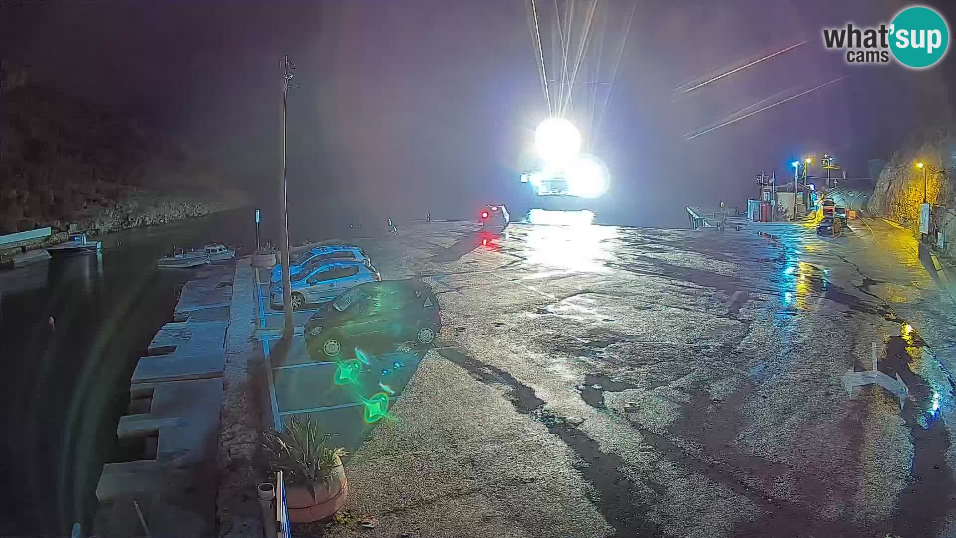 Webcam Prizna ferry port to Pag island