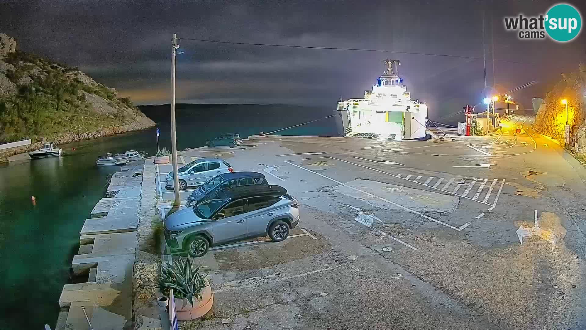 Webcam Prizna ferry port to Pag island