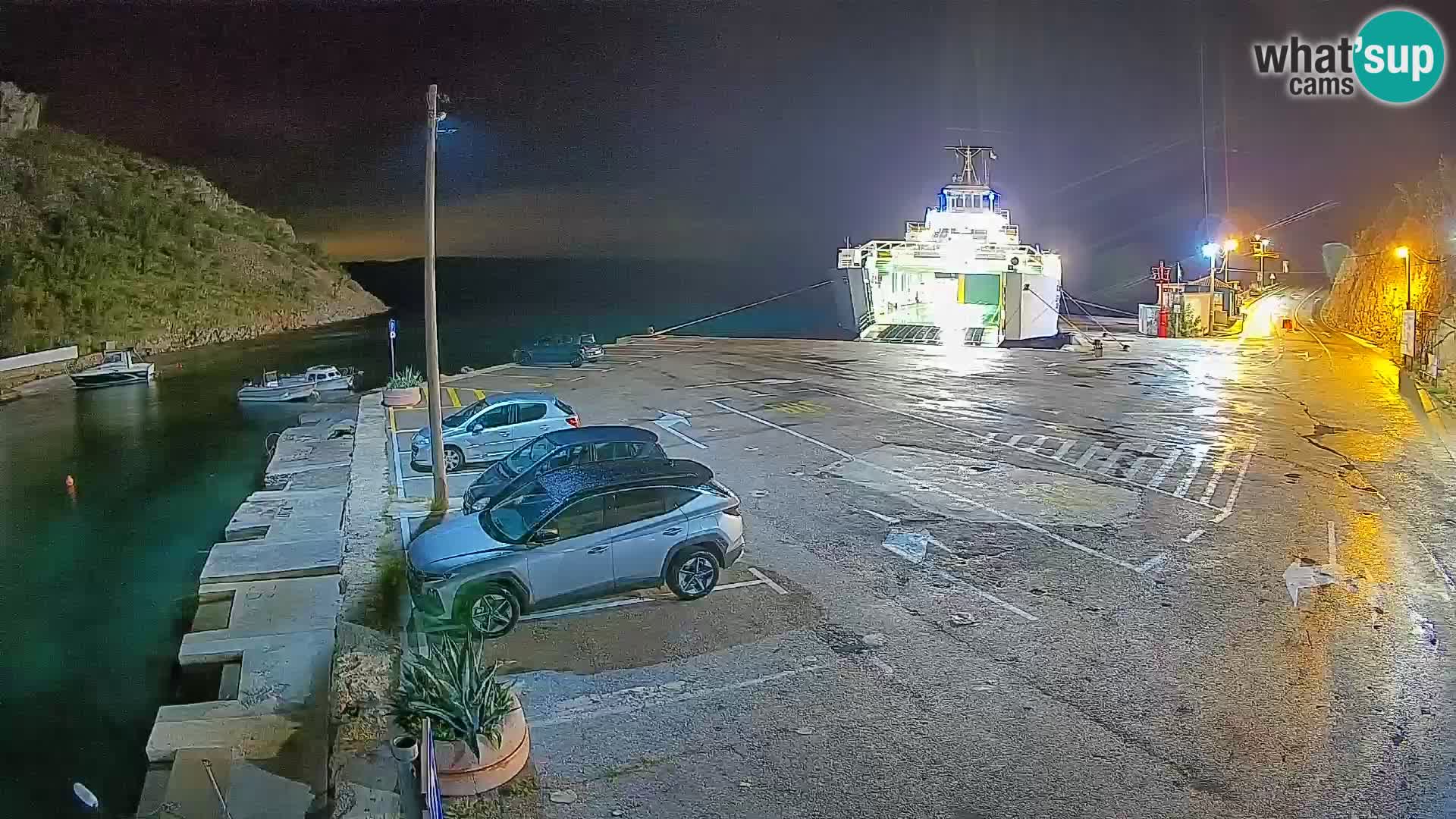Webcam Prizna ferry port to Pag island