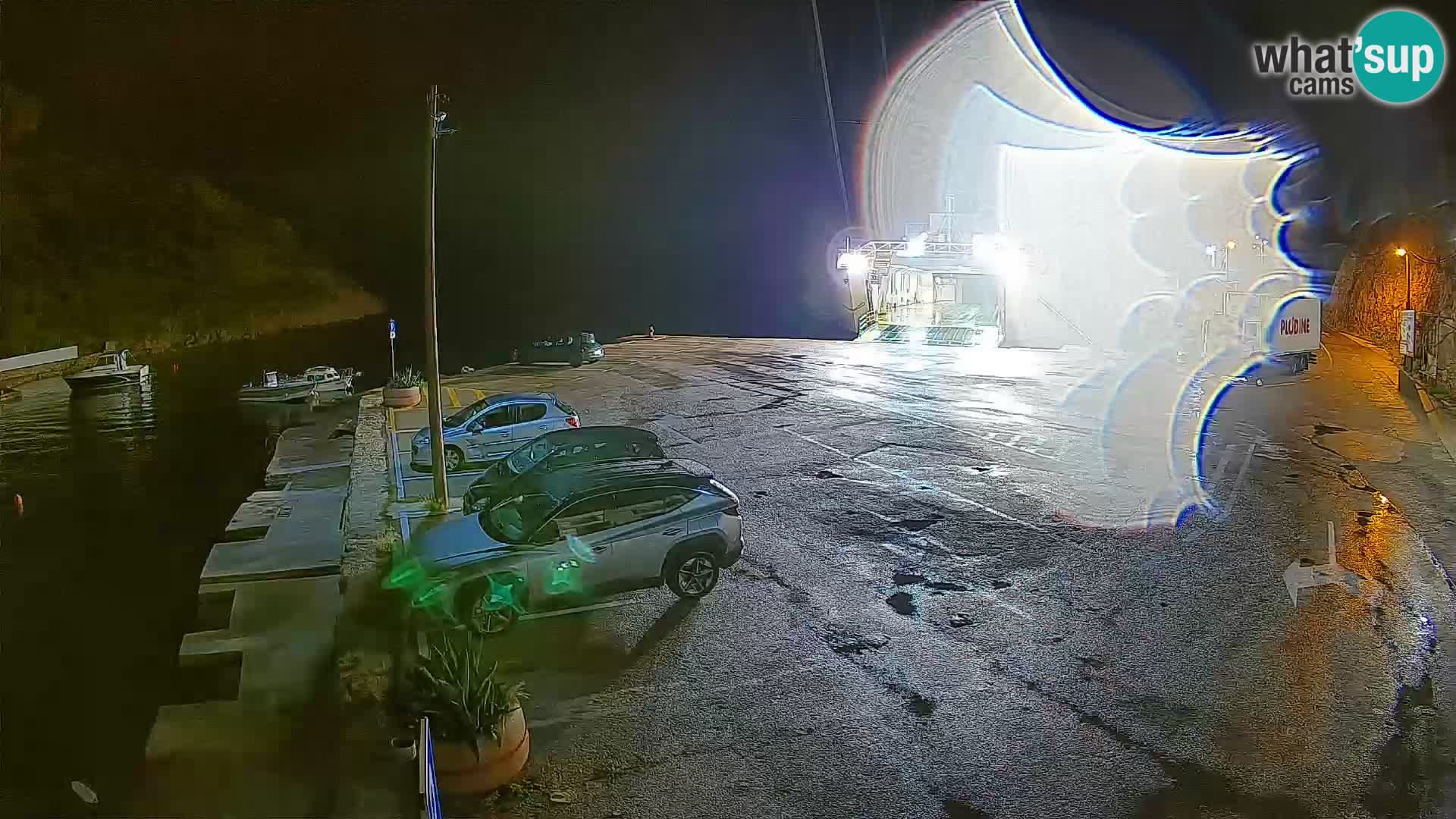 Webcam Prizna ferry port to Pag island