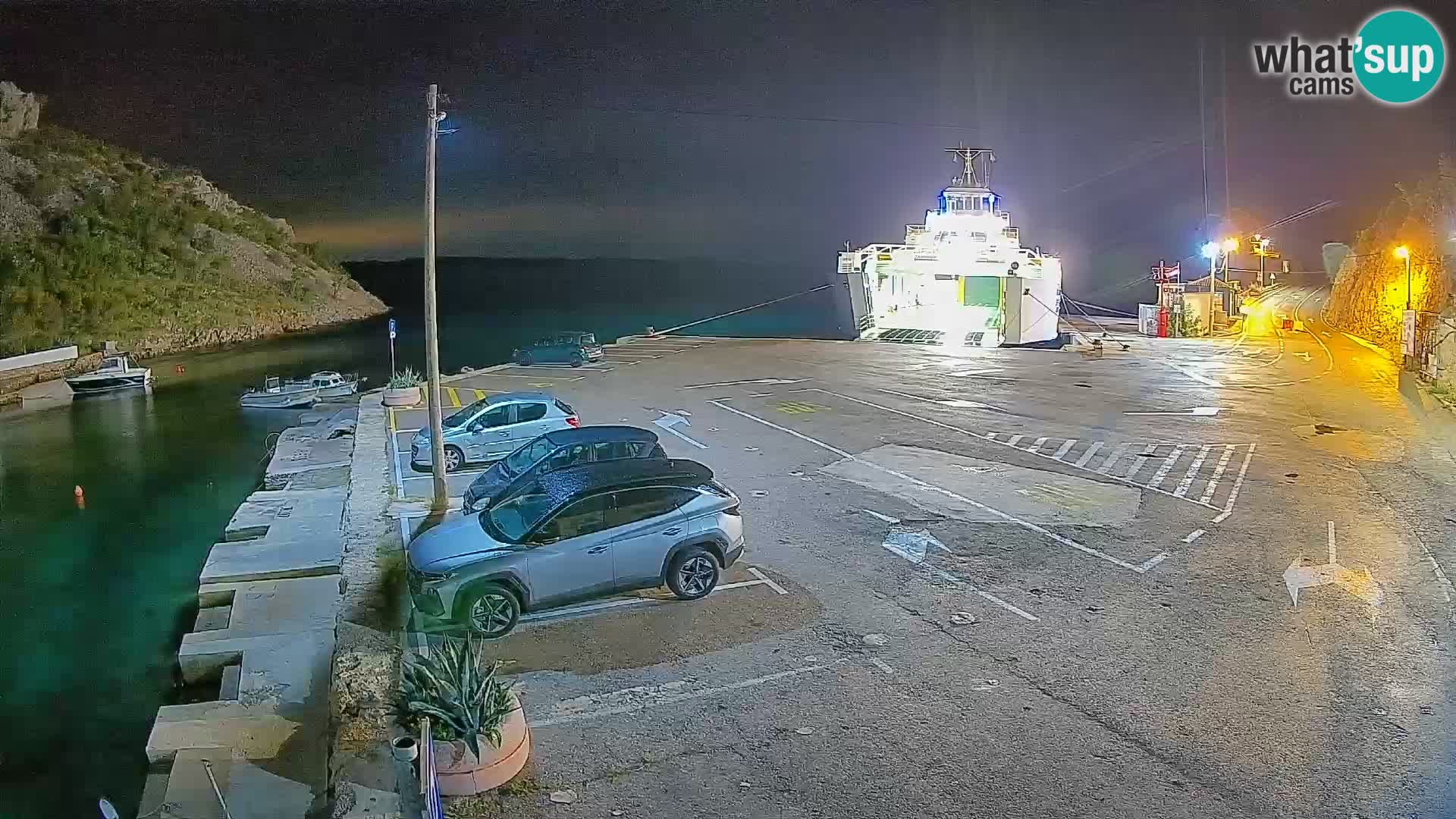 Webcam Prizna ferry port to Pag island