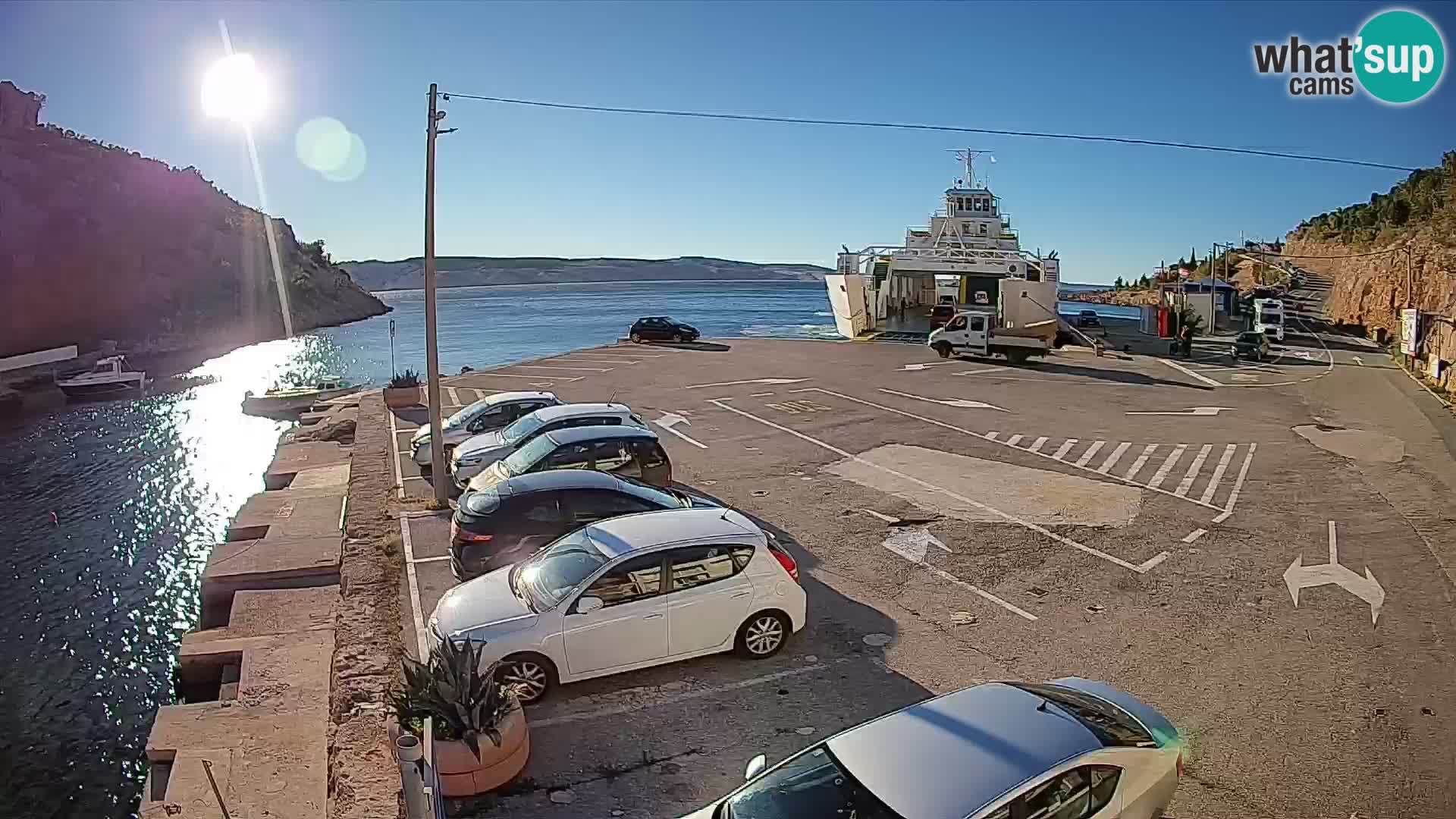 Webcam Prizna ferry port to Pag island