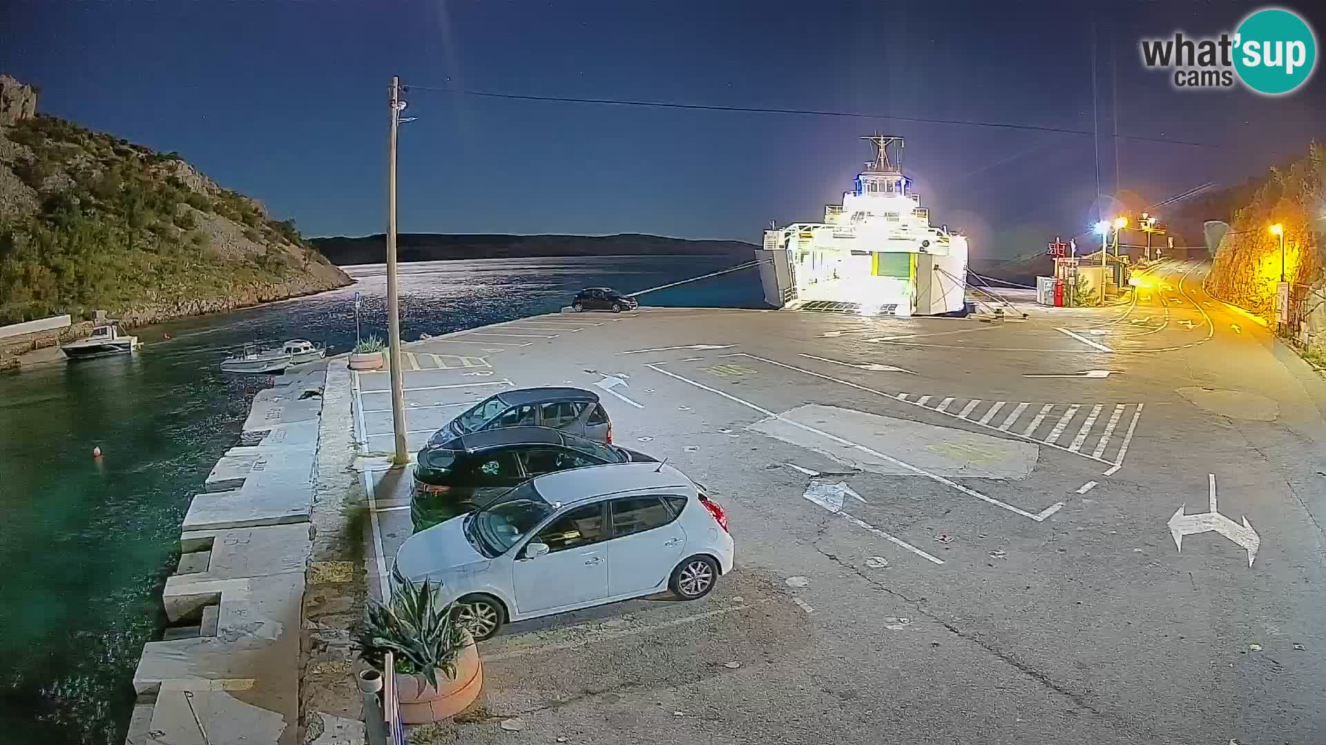 Webcam port de ferry de Prizna – vers l’île de Pag