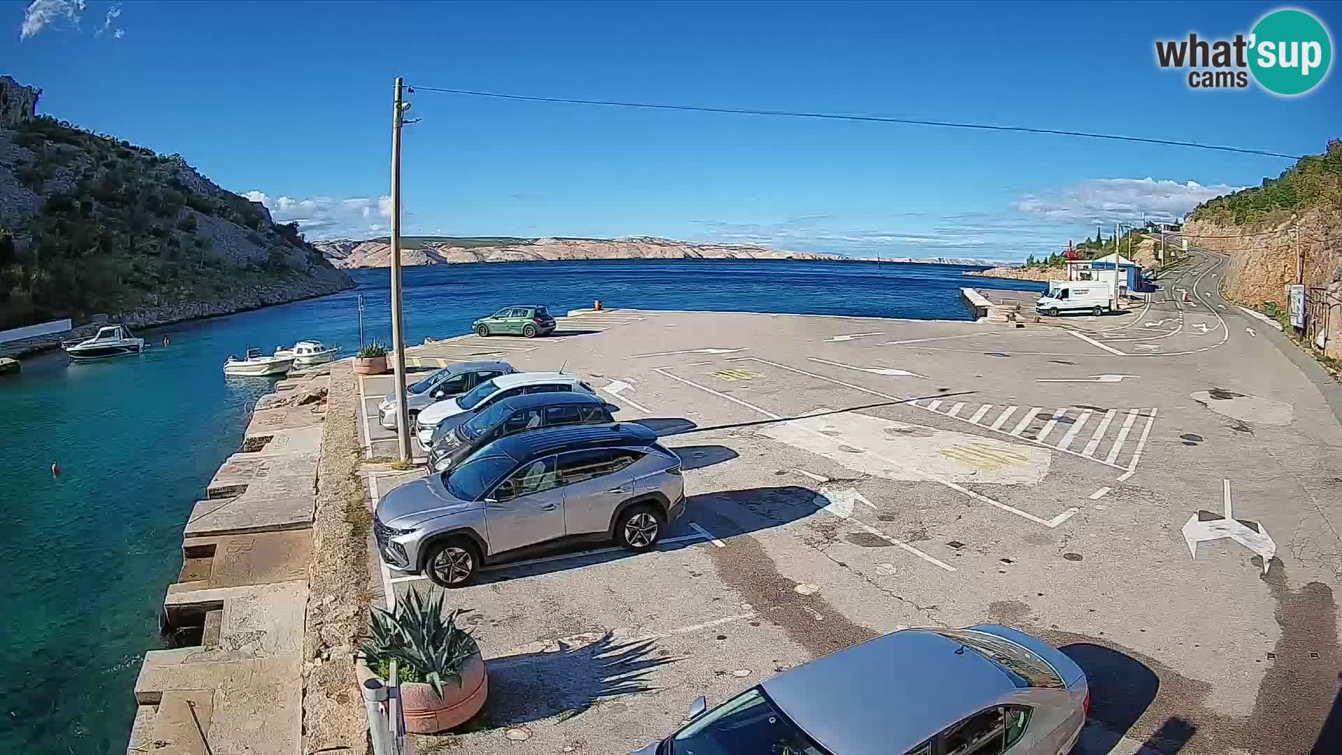 Webcam Prizna ferry port to Pag island