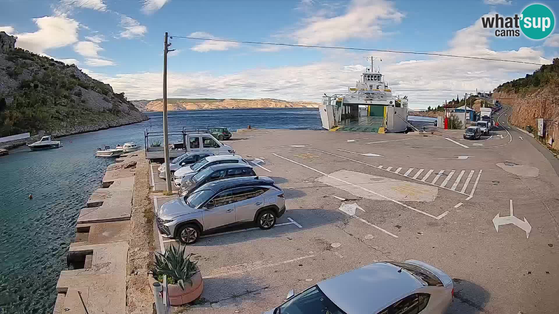 Webcam Prizna ferry port to Pag island