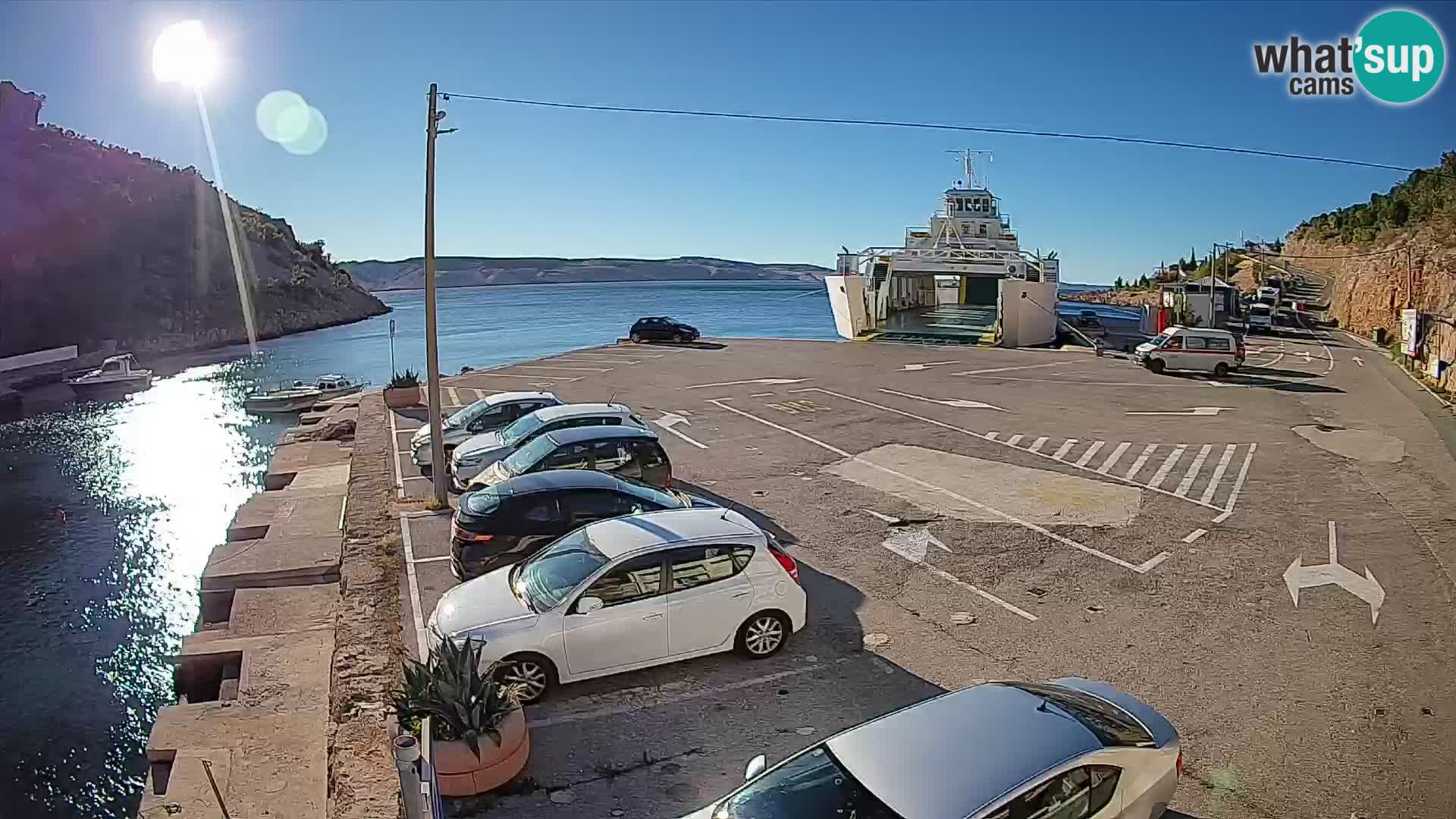 Webcam port de ferry de Prizna – vers l’île de Pag