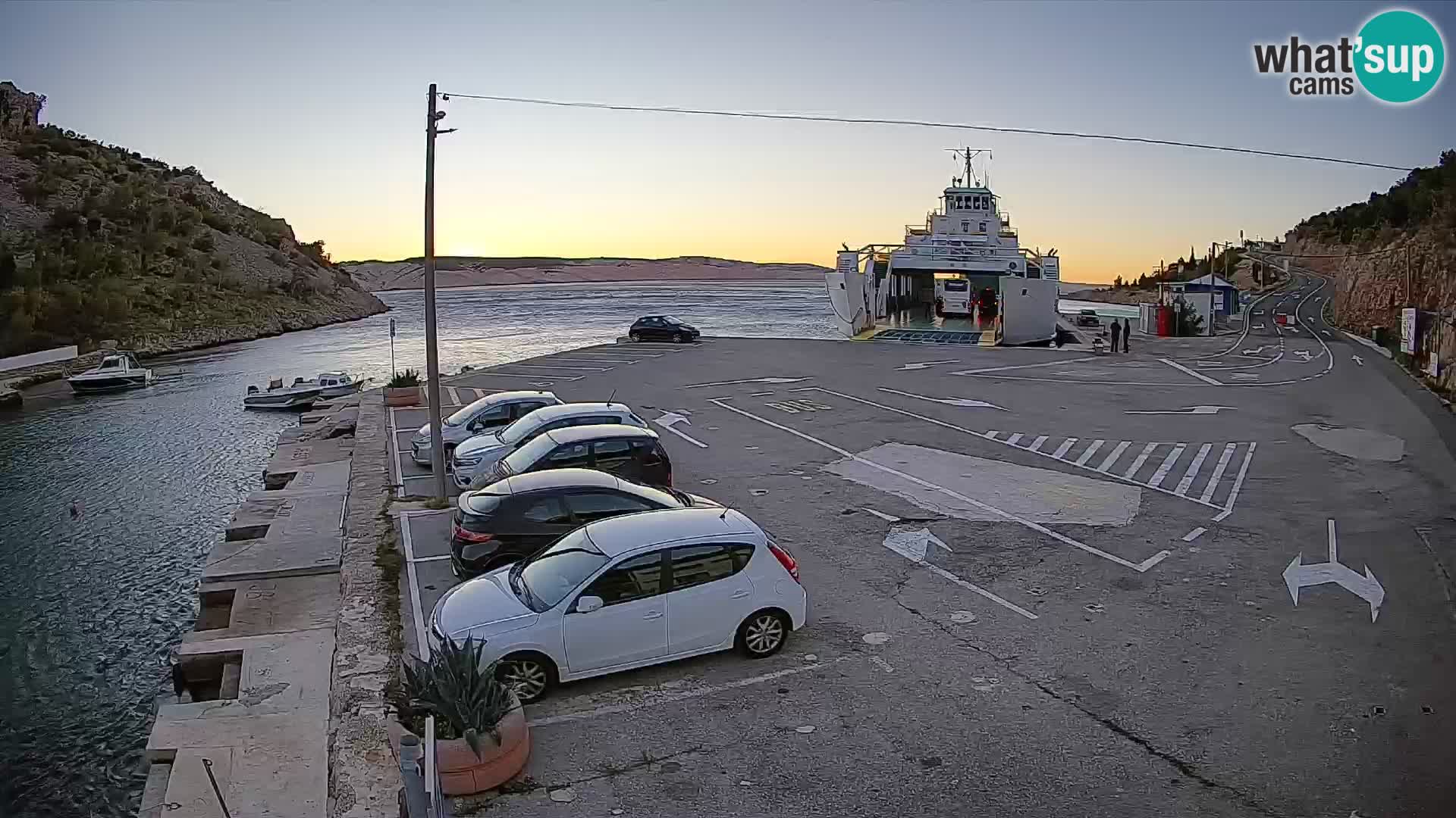 Webcam Fährhafen Prizna – zur Insel Pag