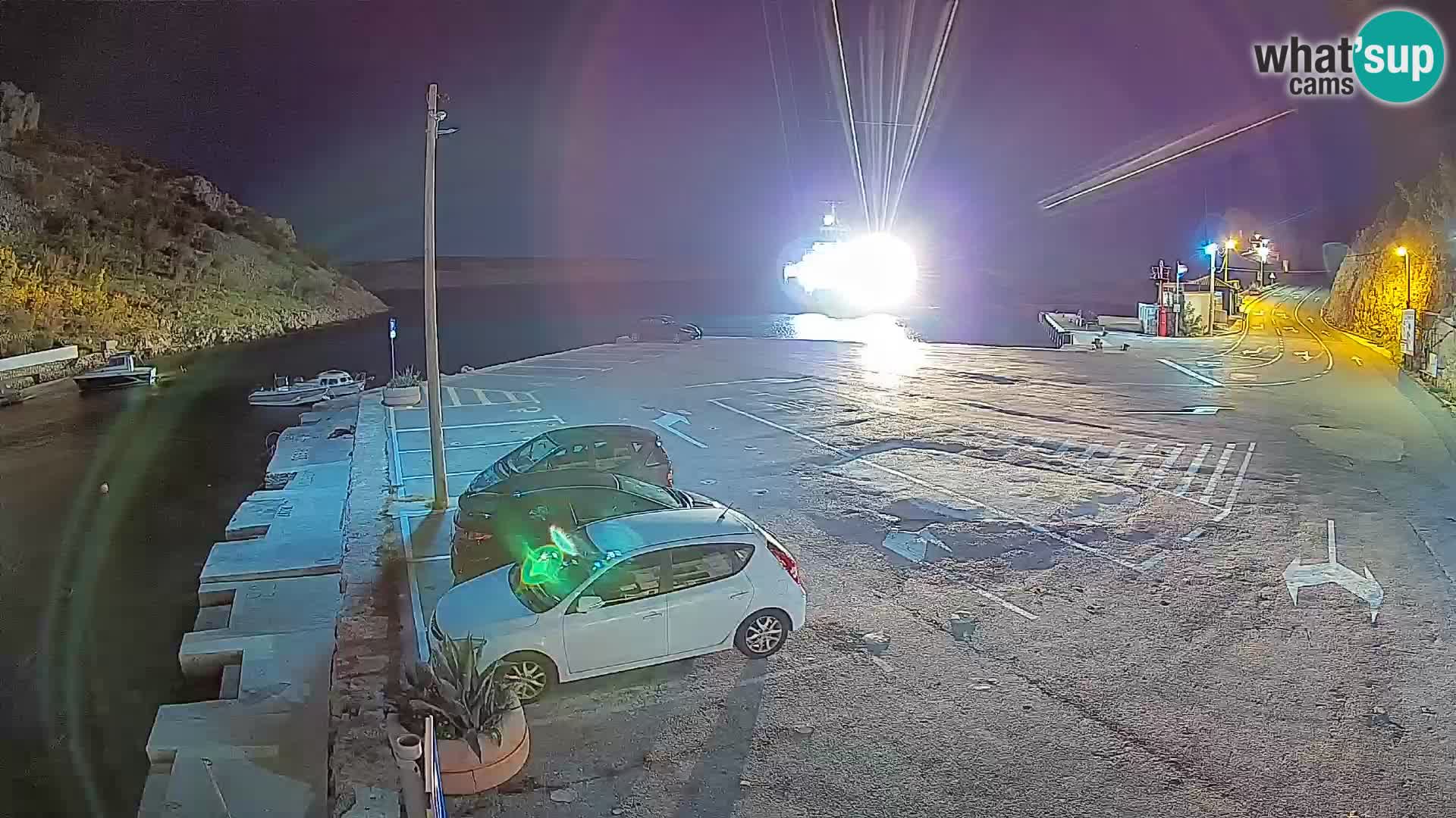 Webcam Prizna ferry port to Pag island