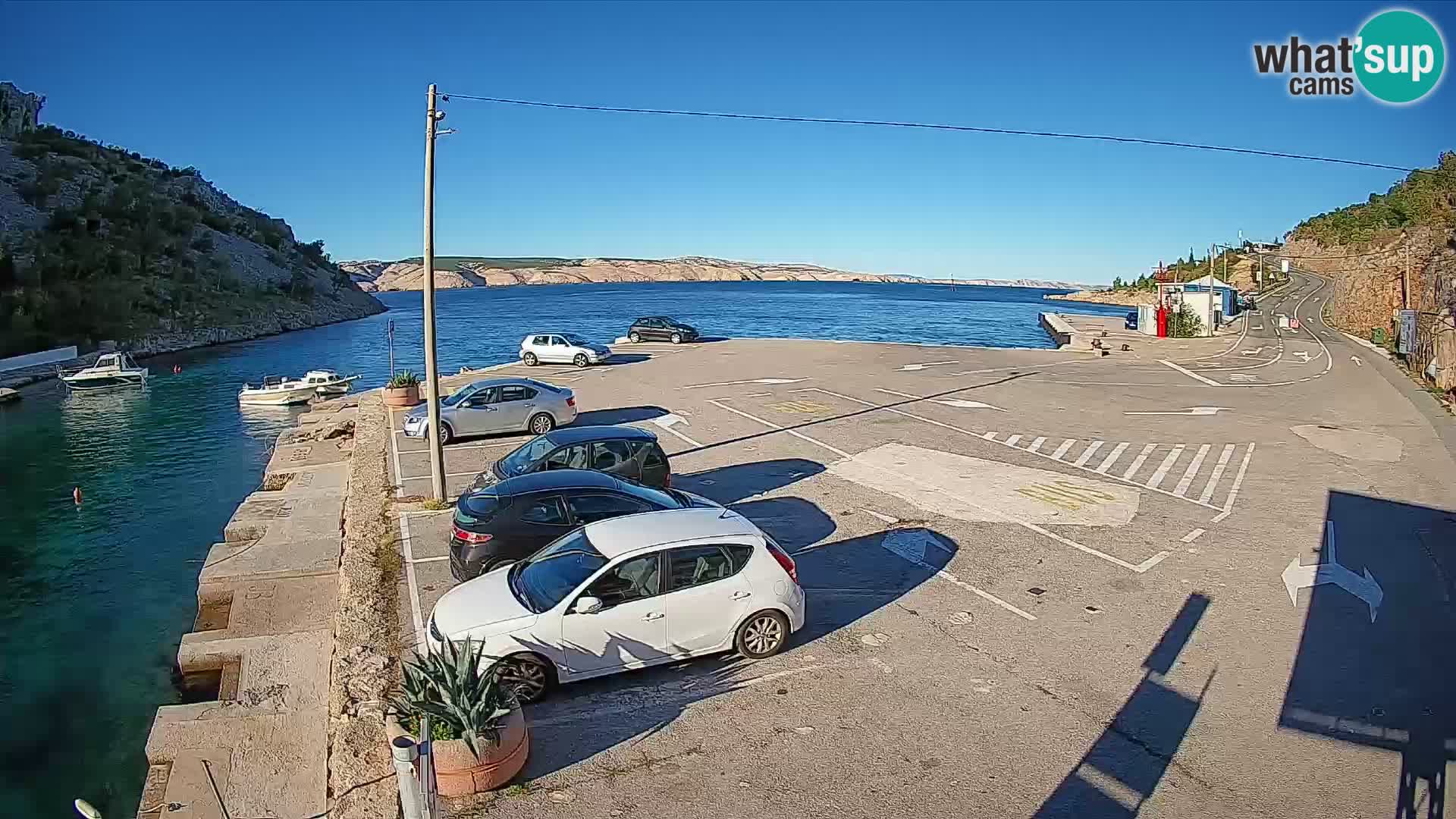 Webcam Prizna ferry port to Pag island